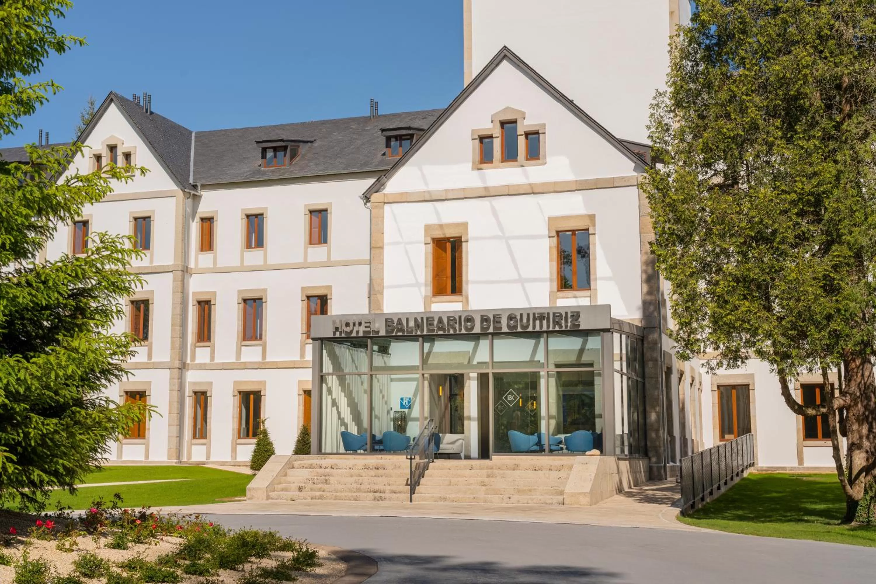 Property building in Iberik Gran Balneario de Guitiriz