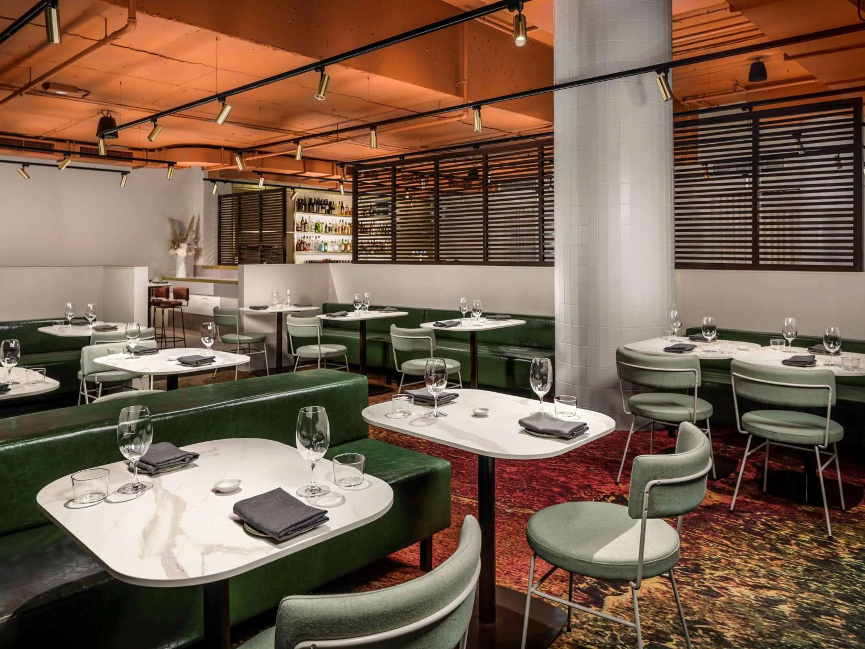 Restaurant/places to eat in Pullman Melbourne City Centre