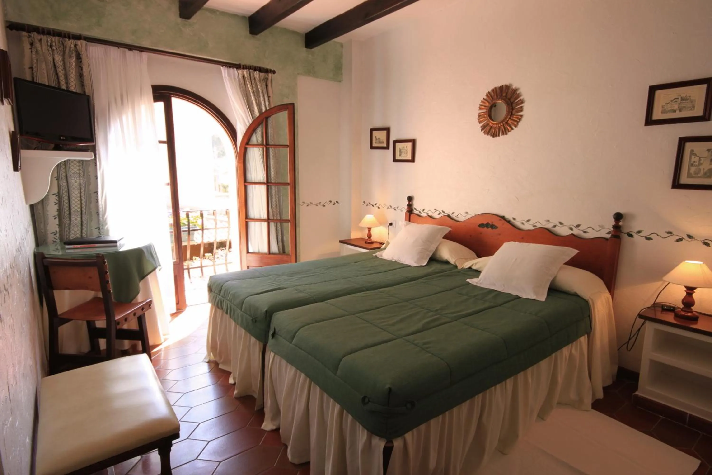 Photo of the whole room, Bed in Petit Hotel Ses Rotges - Only Adults