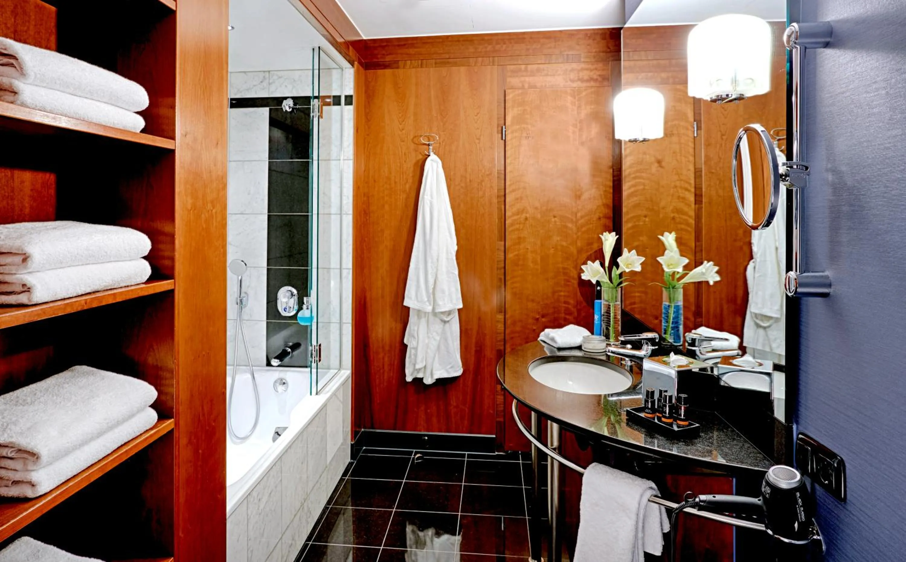 Decorative detail in Seaside Park Hotel Leipzig