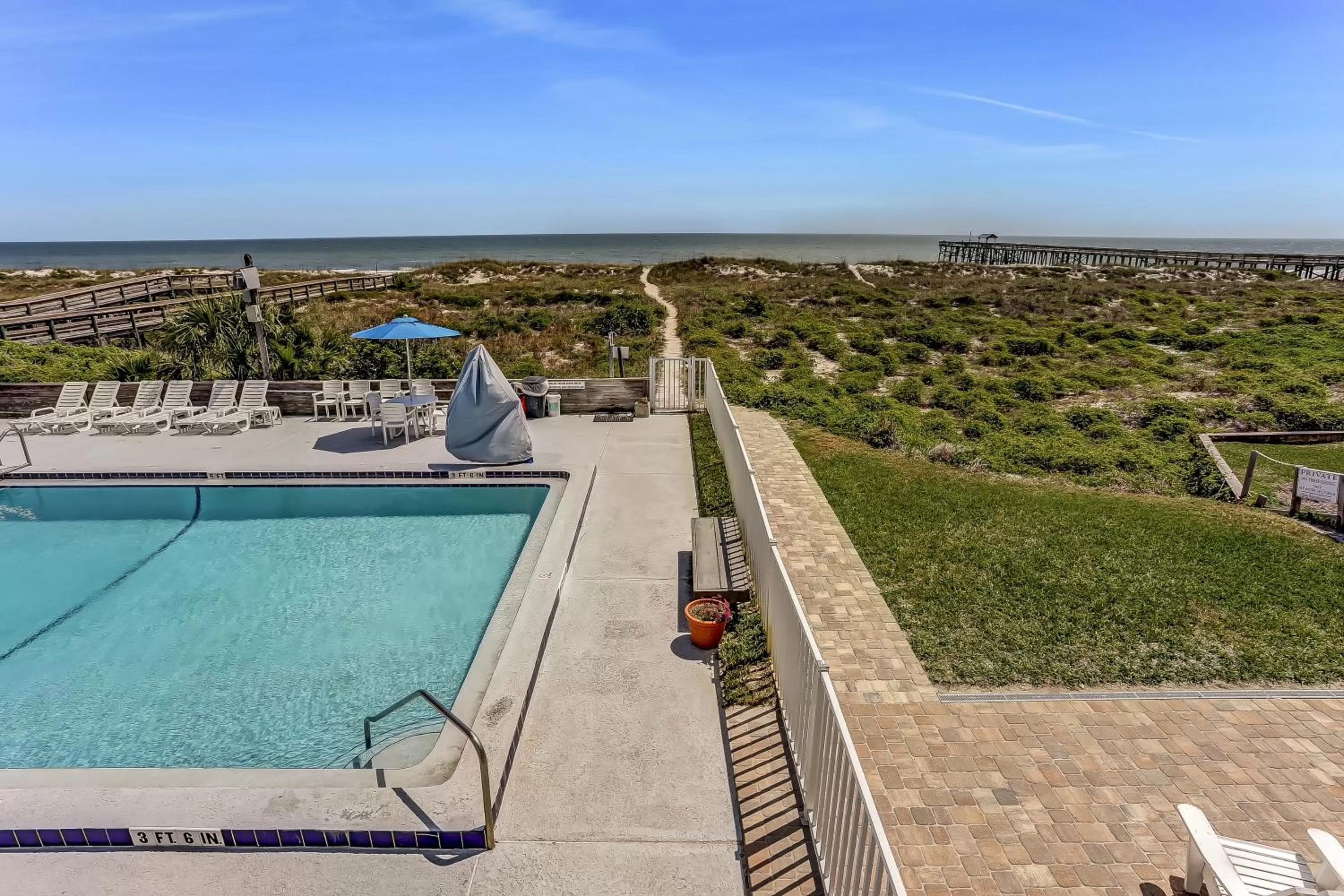 Balcony/Terrace in Beachside Motel - Amelia Island