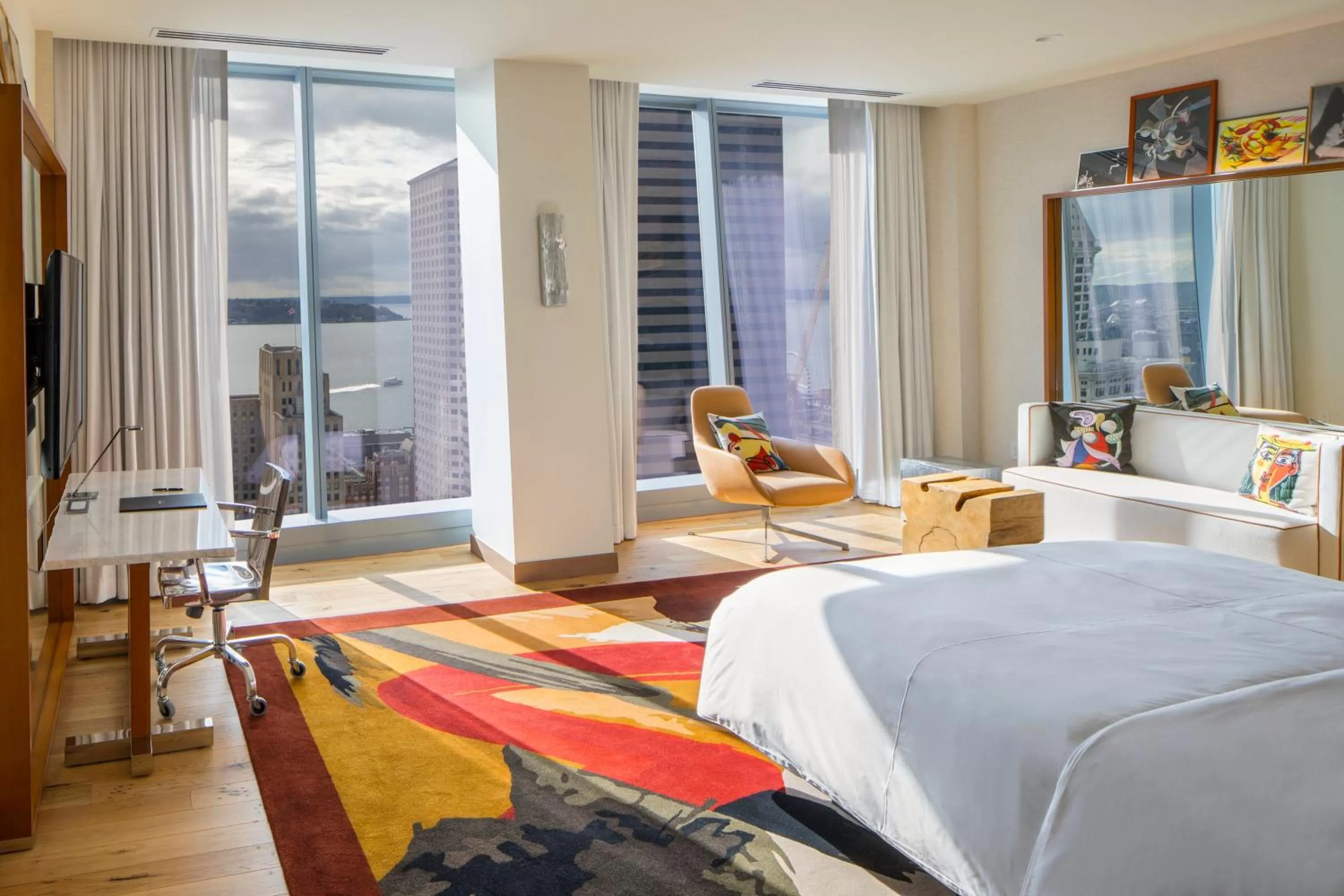 Bedroom, Bed in Lotte Hotel Seattle