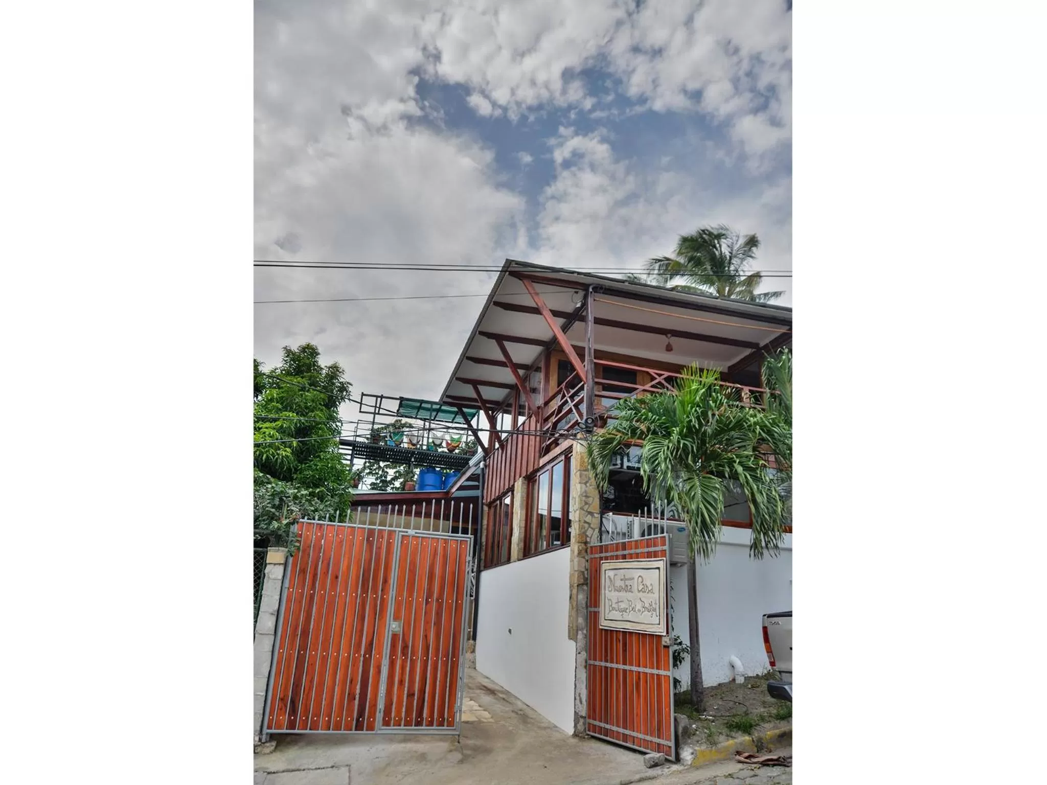 Property building, Facade/Entrance in Nuestra Casa