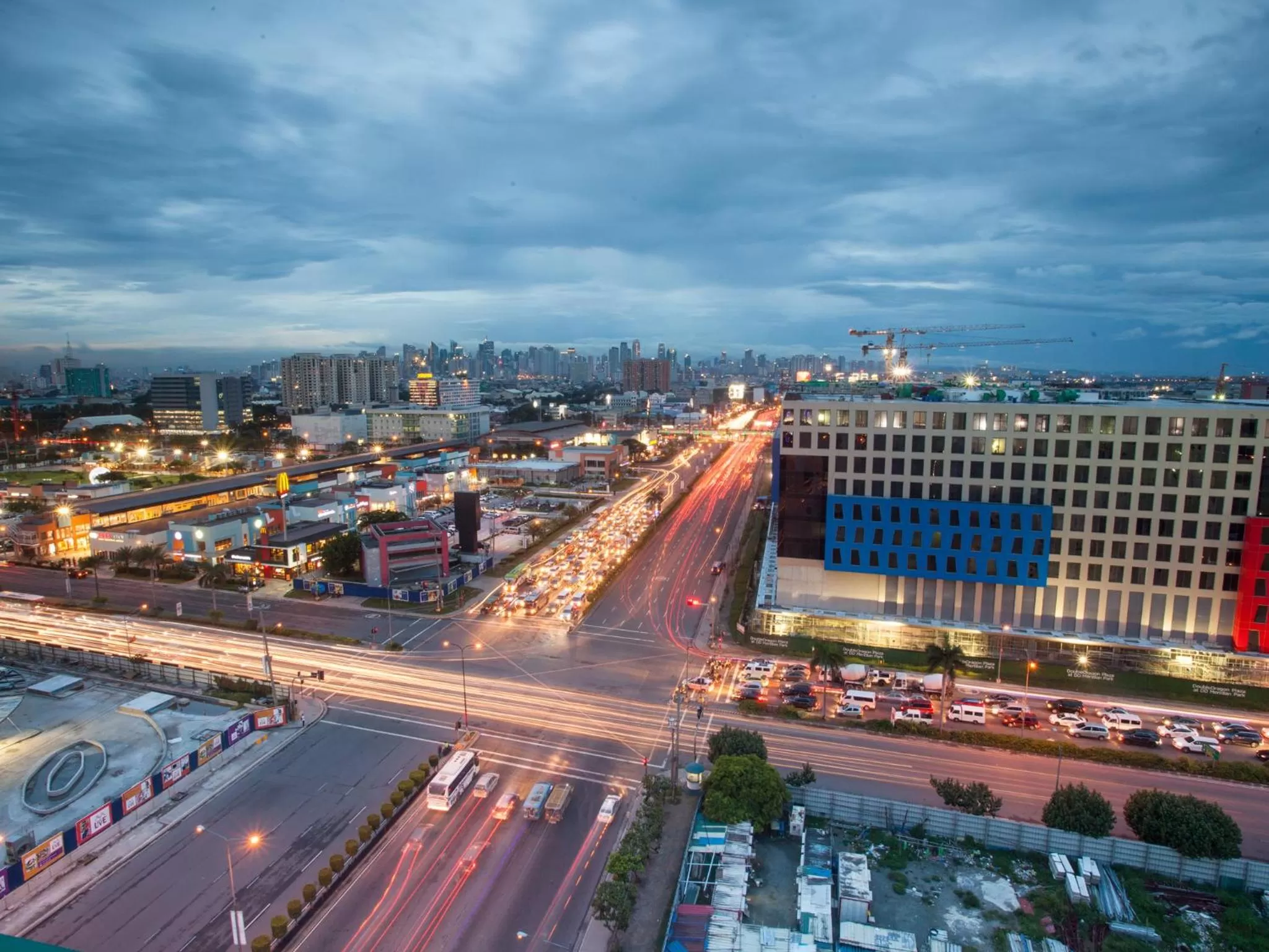 Restaurant/places to eat in Hotel101 - Manila