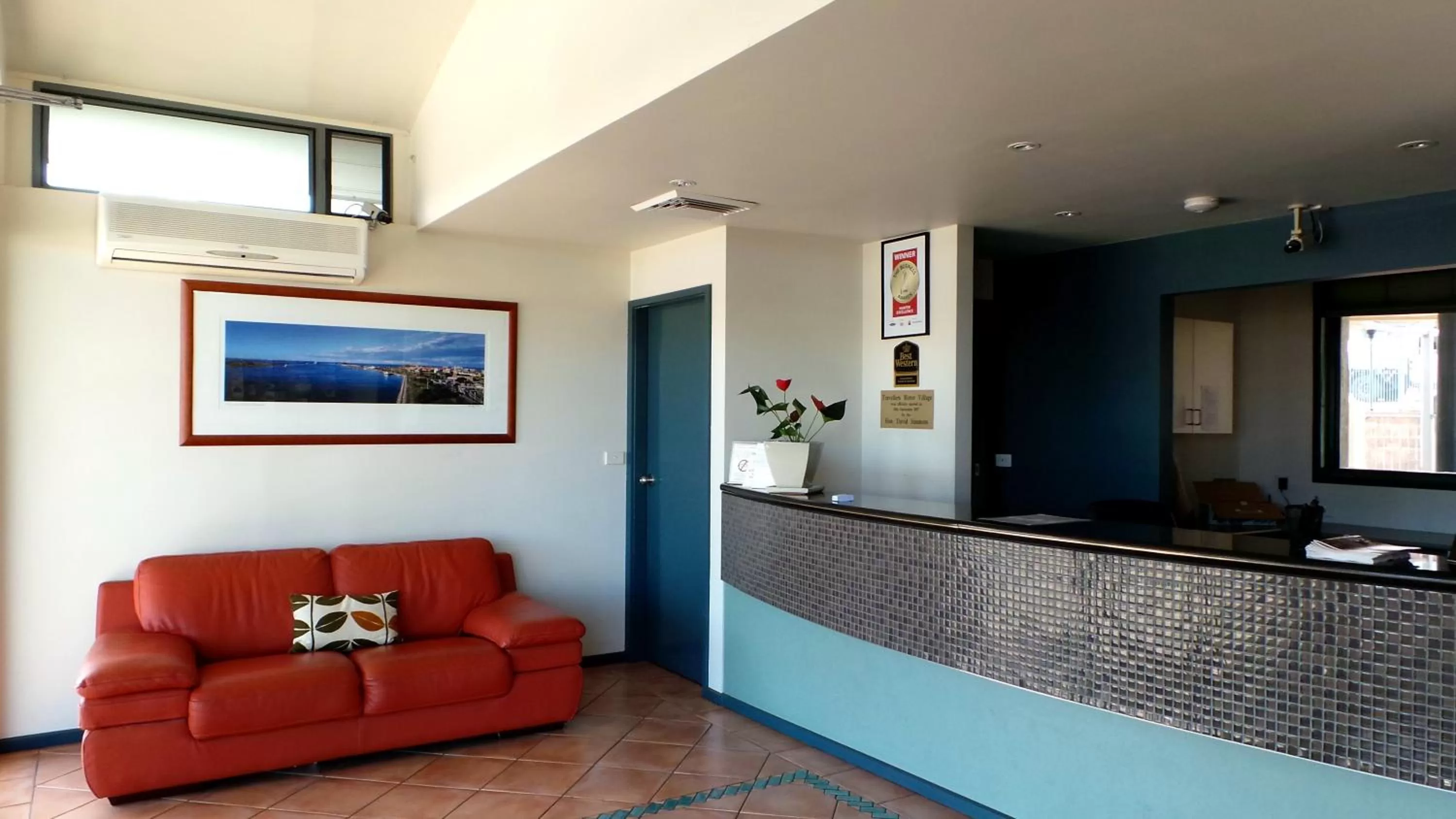 Lobby or reception in Travellers Motor Village