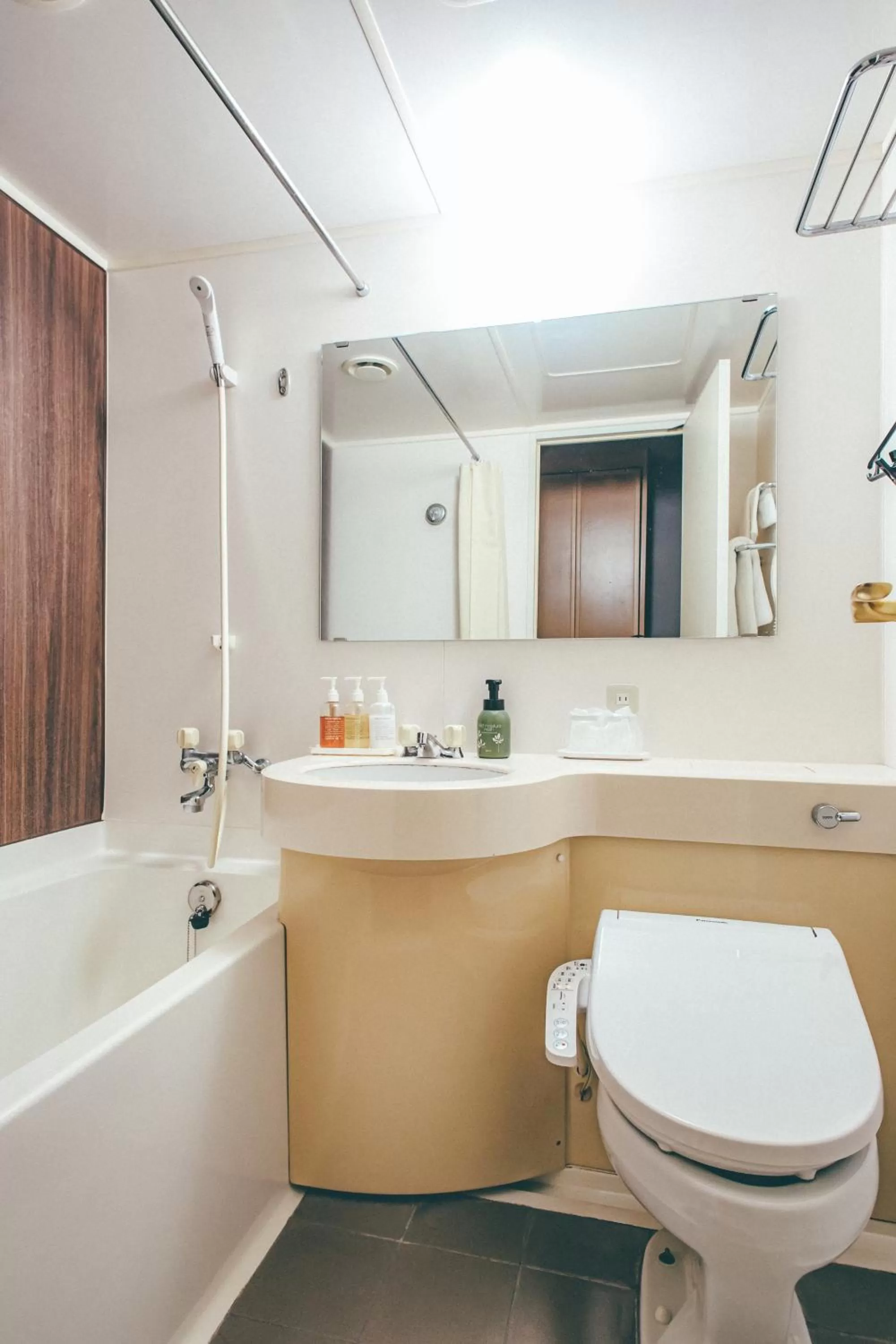 Numazu River Side Hotel