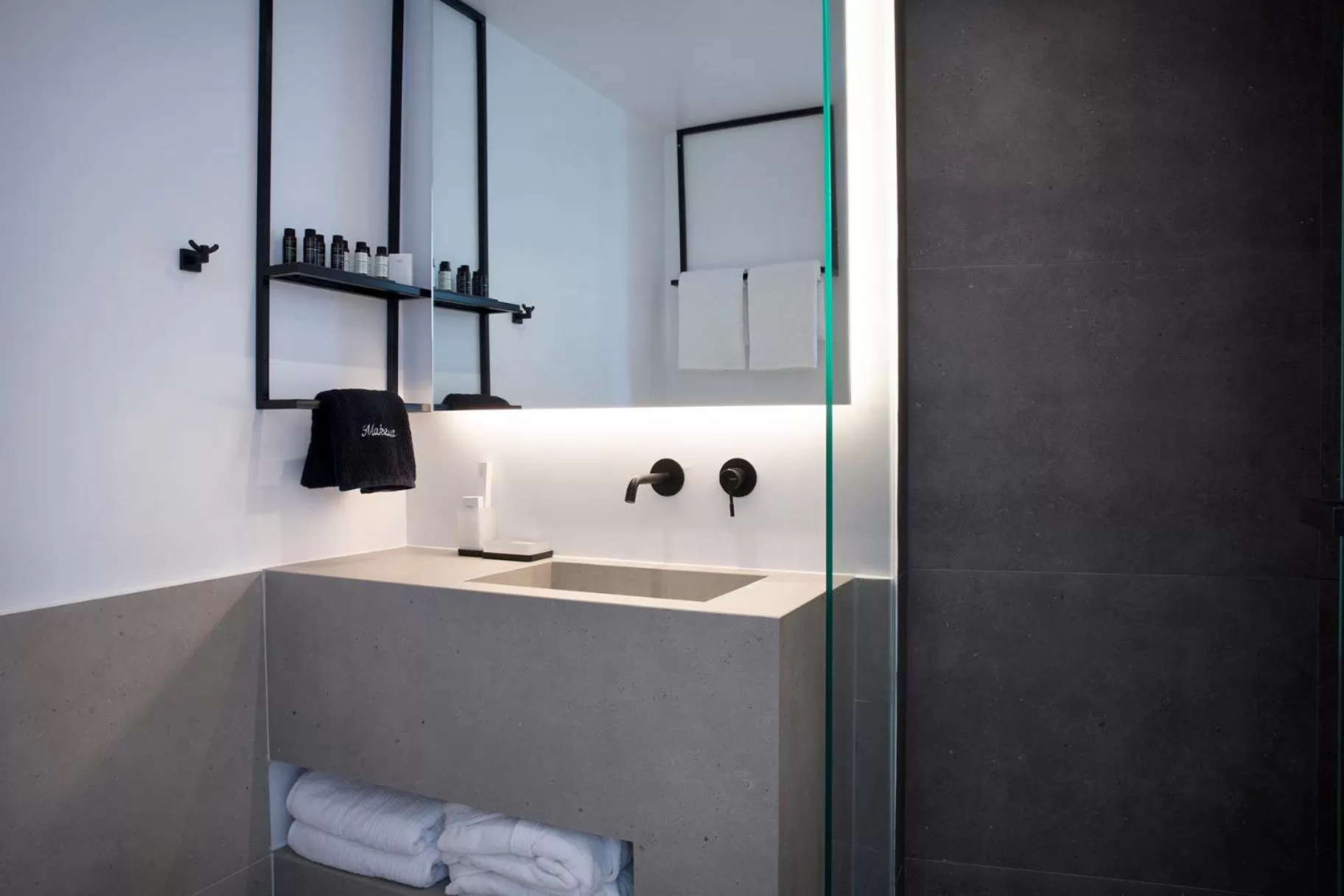 Bathroom in The Alex Monte Kastella, Santikos Collection