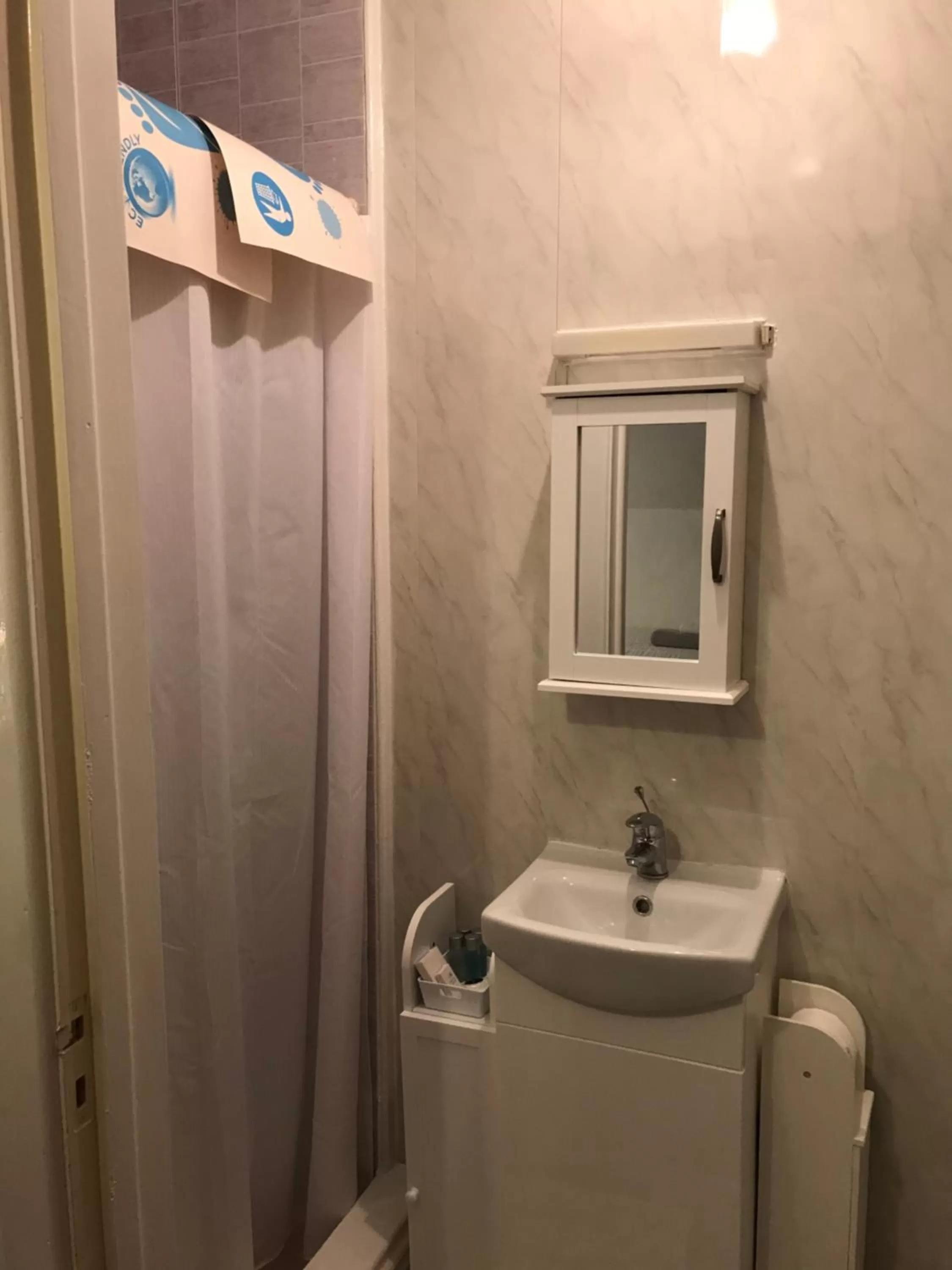 Bathroom in Atlantic View B&B