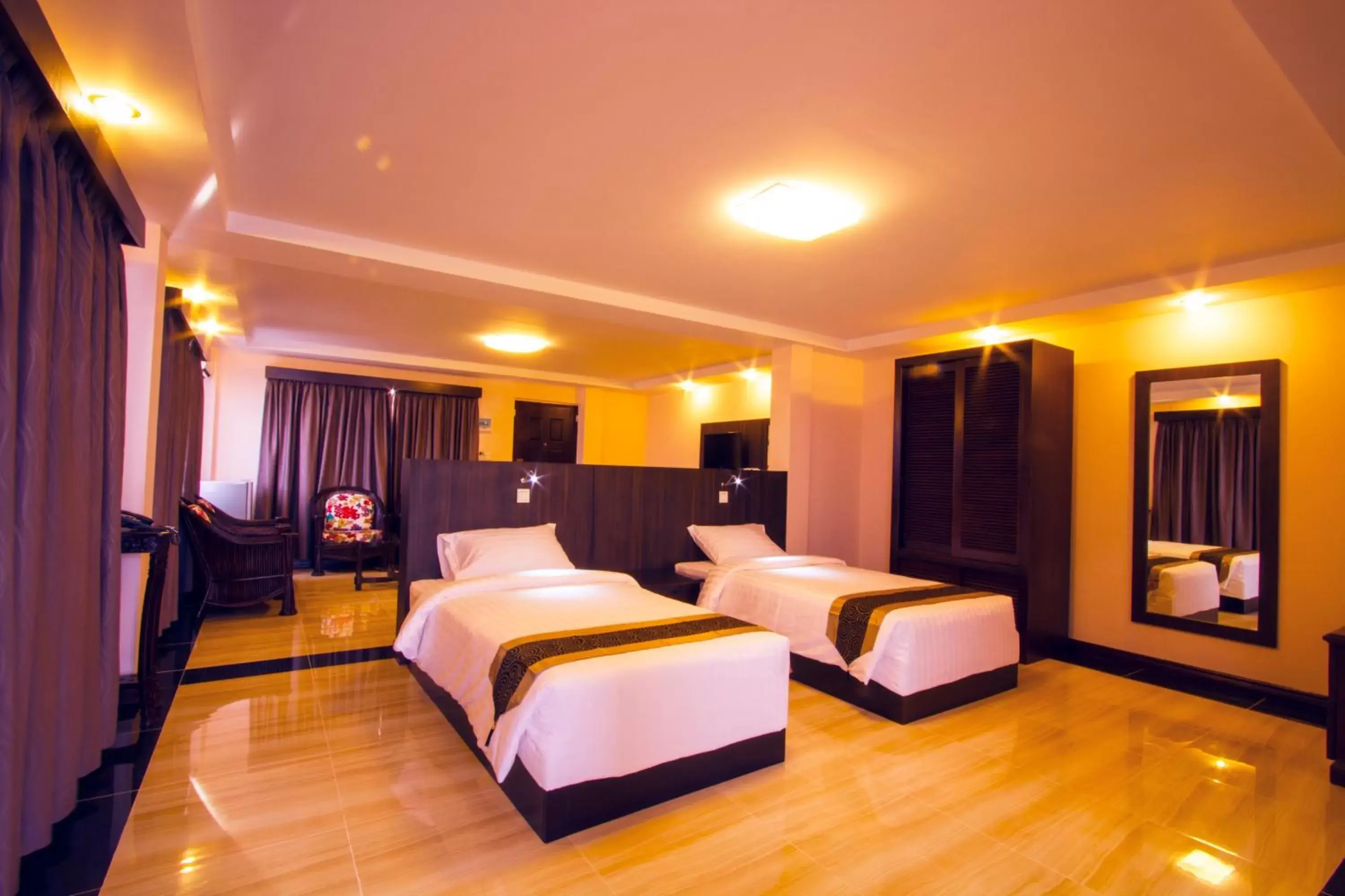 Penthouse Studio in Hotel Yankin Penthouse Studio in Hotel Yankin