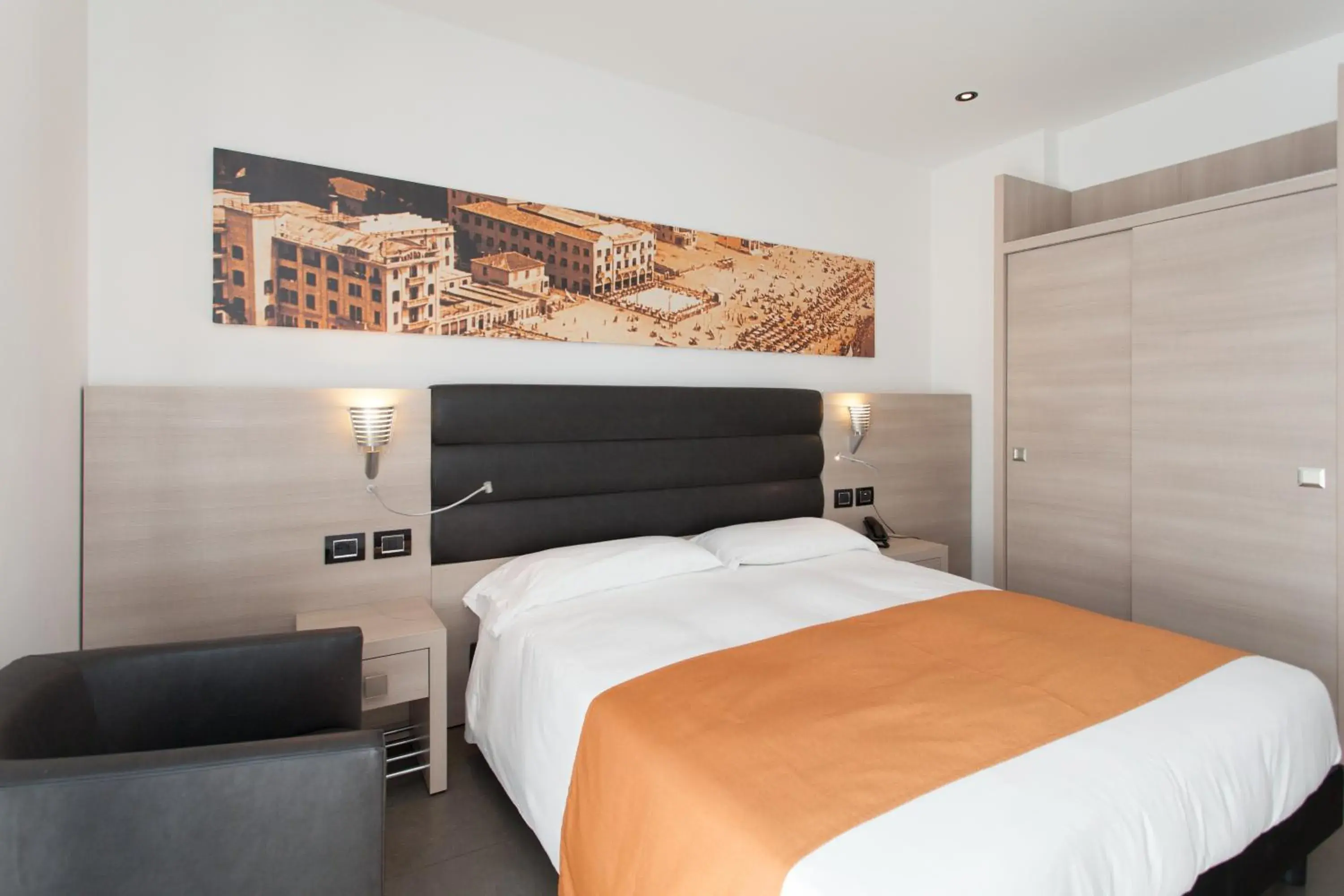 Classic Double or Twin Room with Partial Sea View in Hotel Adlon Classic Double or Twin Room with Partial Sea View in Hotel Adlon