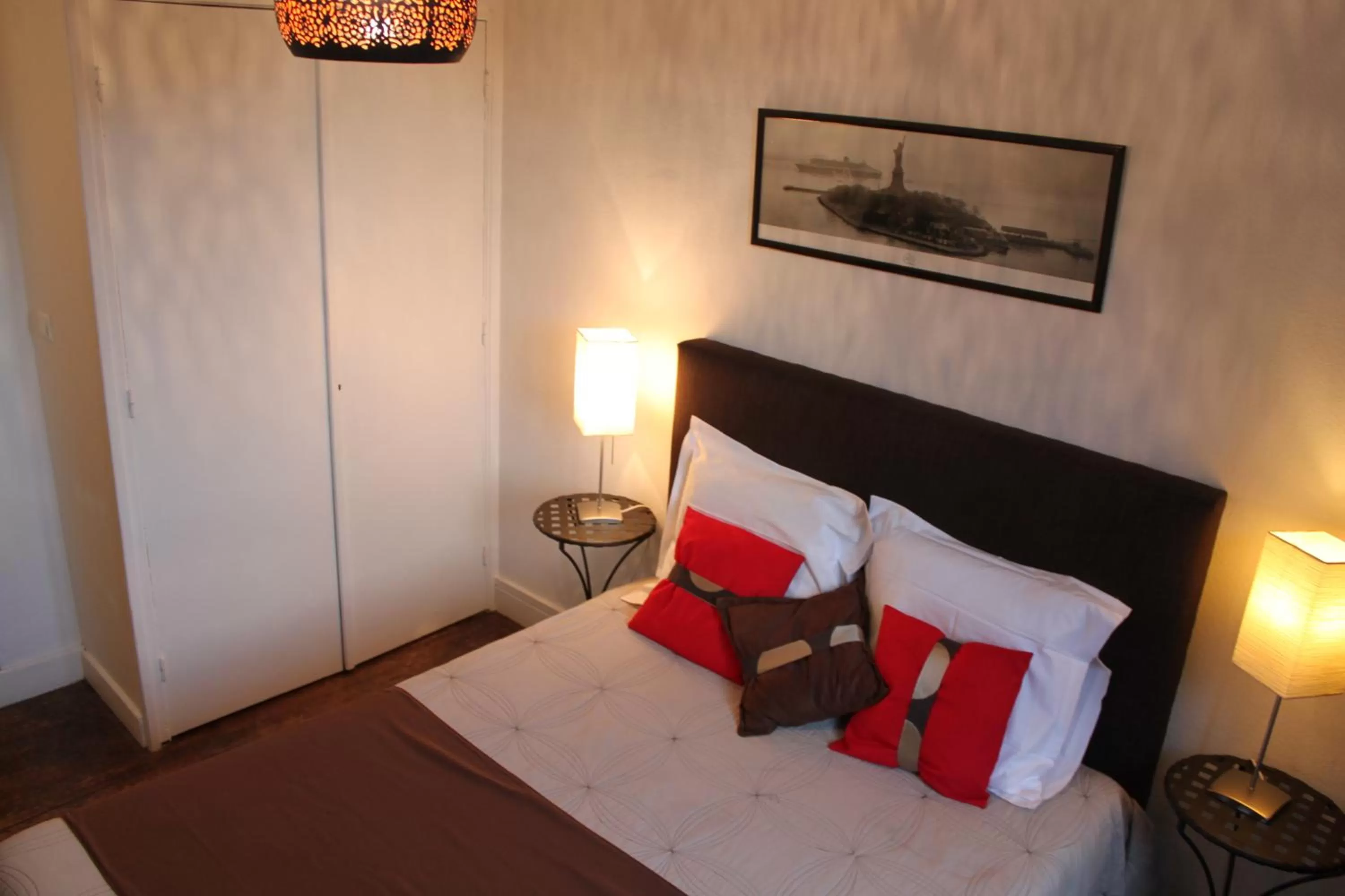 Bed in Résidence et Chambres d'Hôtes de La Porte d'Arras