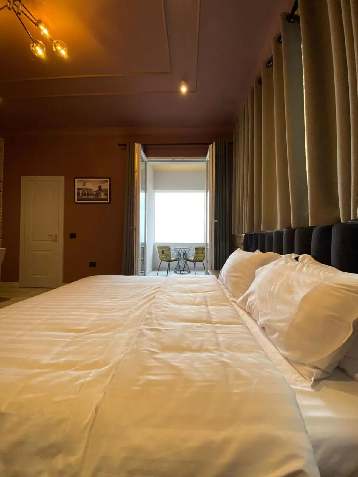 Bird's eye view, Bed in Ardenica Boutique Hotel