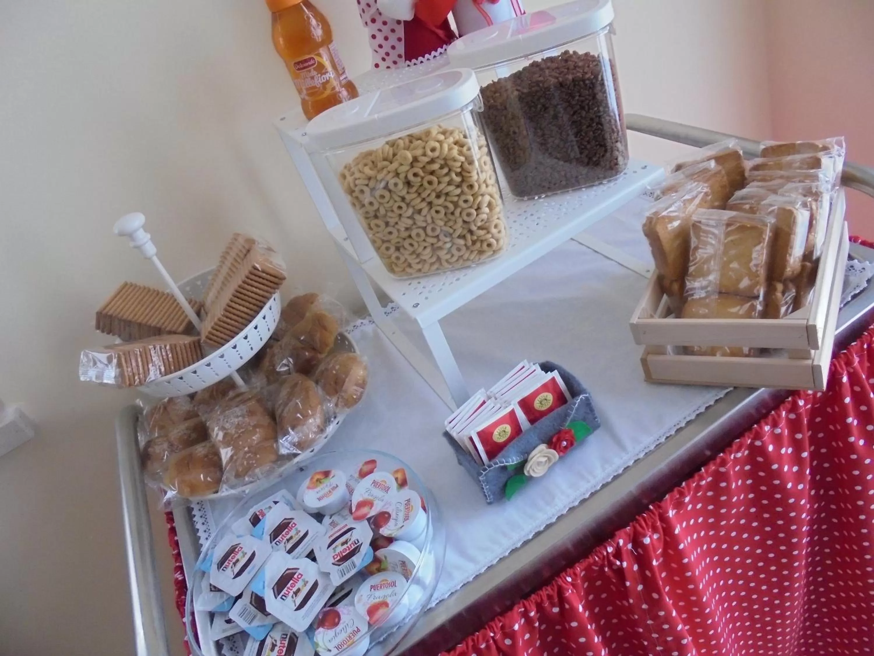 Breakfast, Food in B&B KARISMA