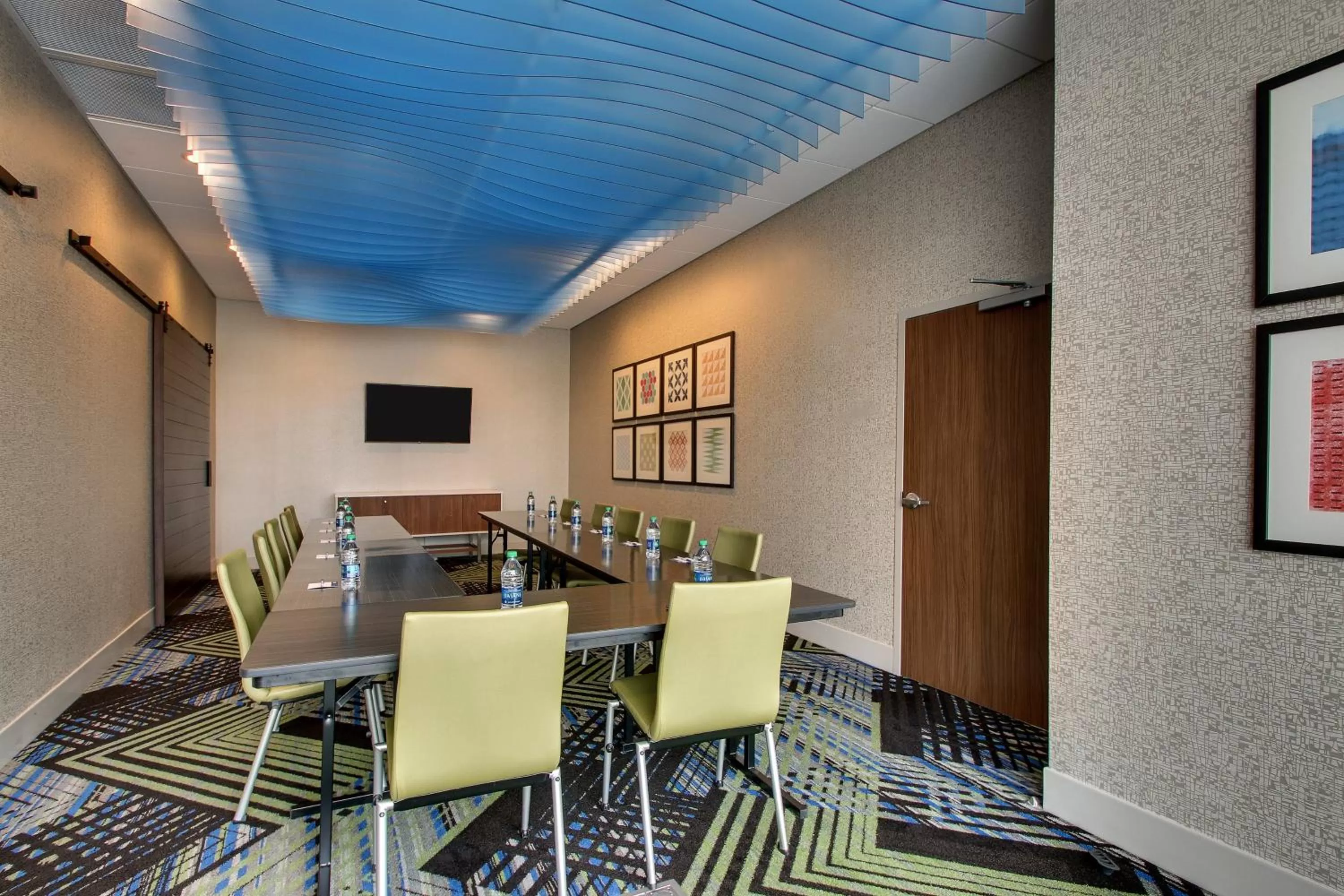 Meeting/conference room in Holiday Inn Express & Suites Findlay North by IHG