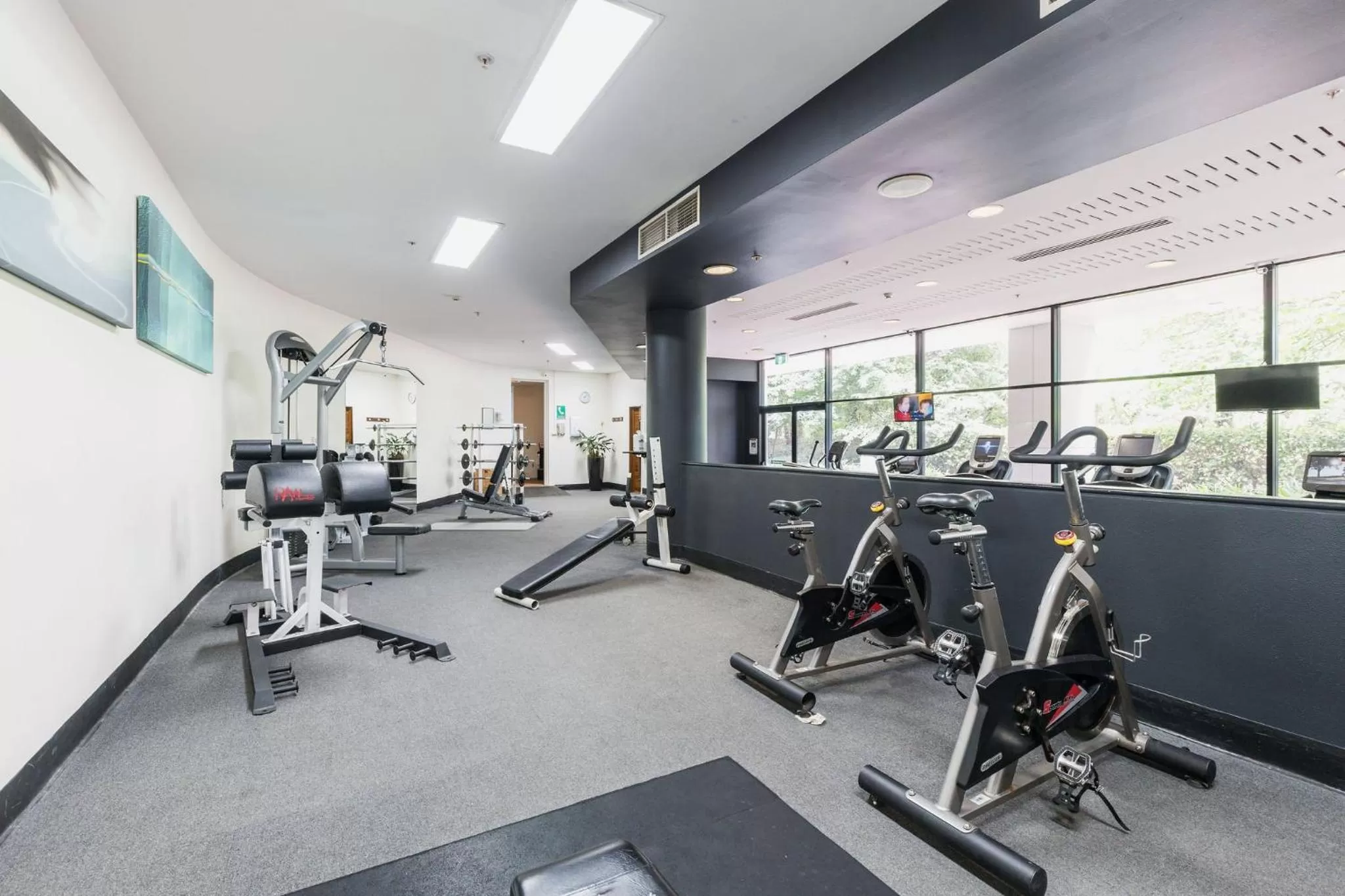 Fitness centre/facilities in Crowne Plaza Canberra by IHG