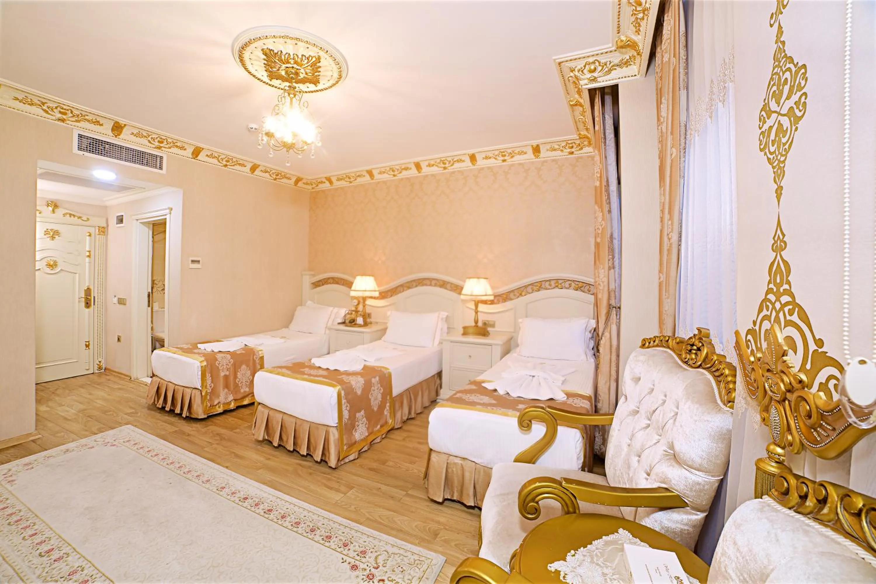 Massage, Bed in White House Hotel Istanbul