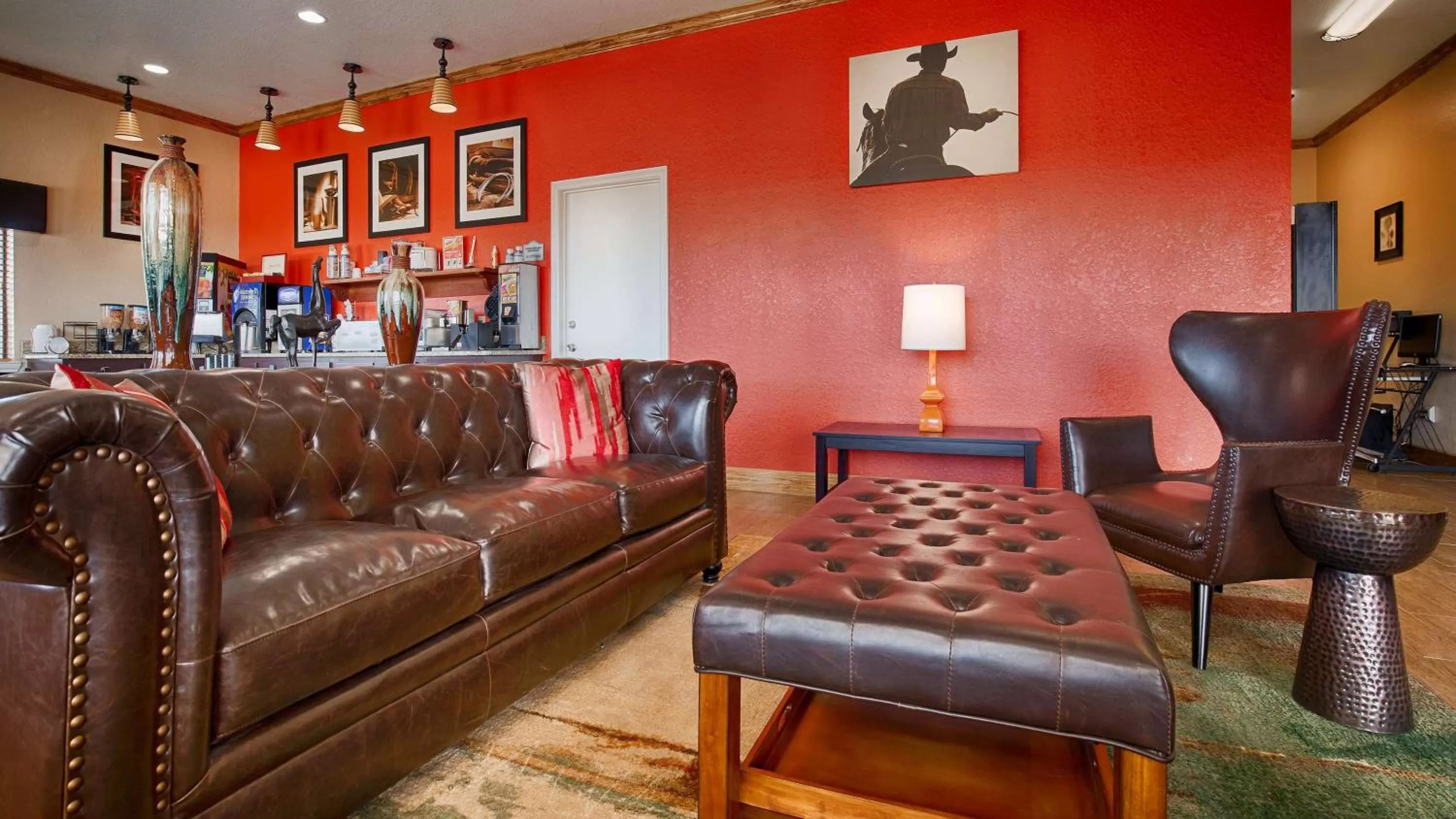 Lobby or reception in SureStay Hotel by Best Western Floresville