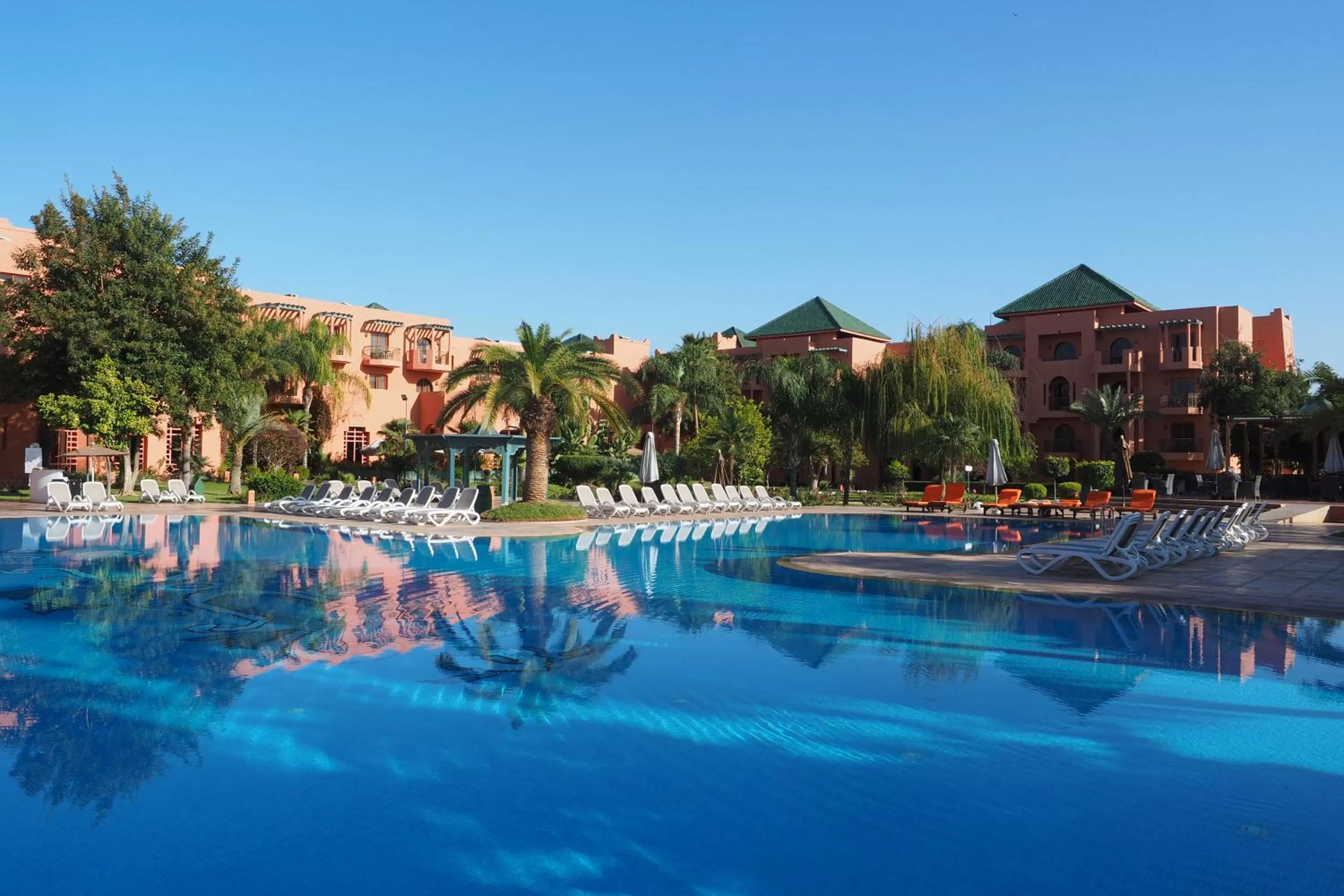 Swimming pool in Palm Plaza Marrakech