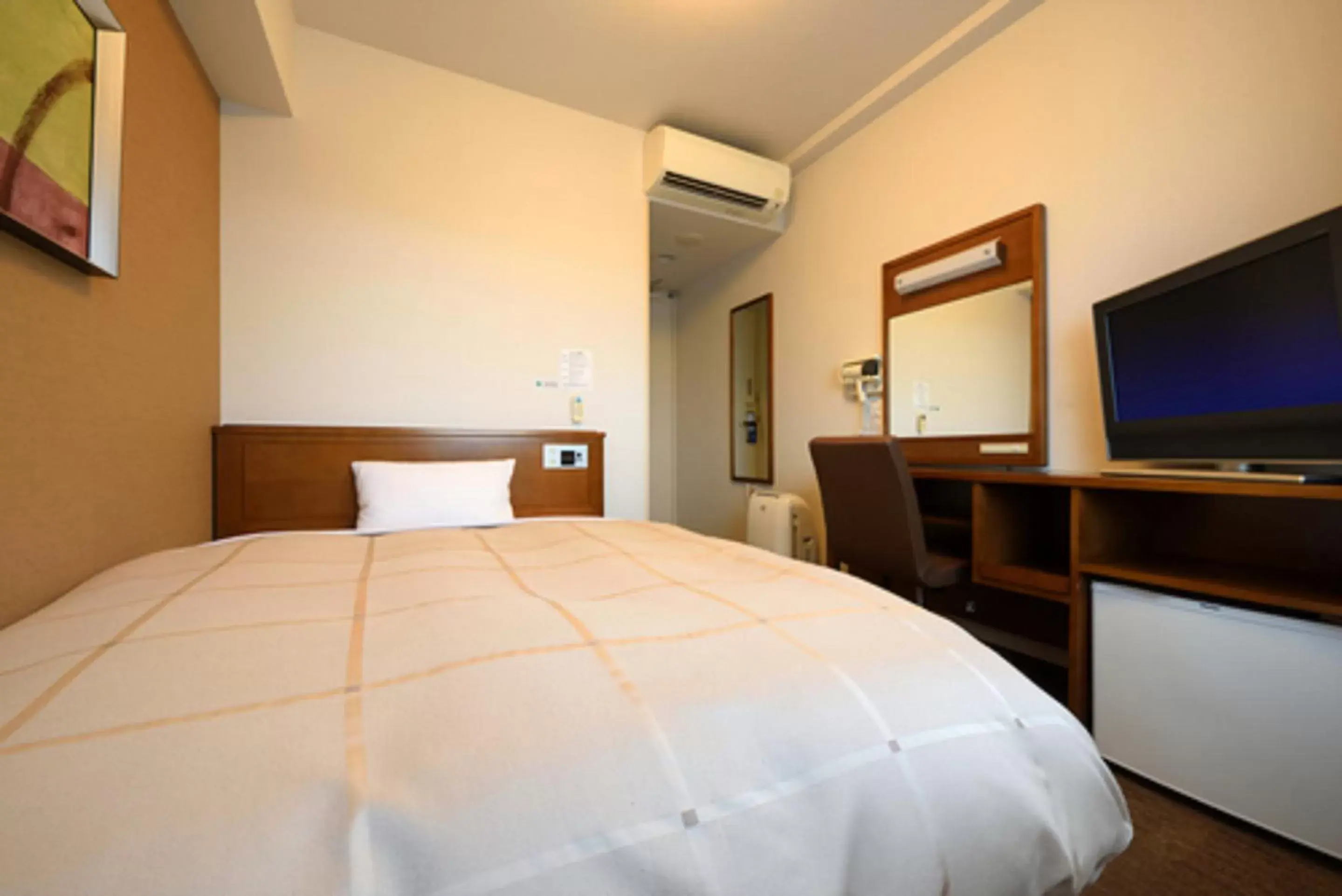 Single Room - single occupancy - Smoking in Route Inn Grantia Hakodate Goryokaku Single Room - single occupancy - Smoking in Route Inn Grantia Hakodate Goryokaku