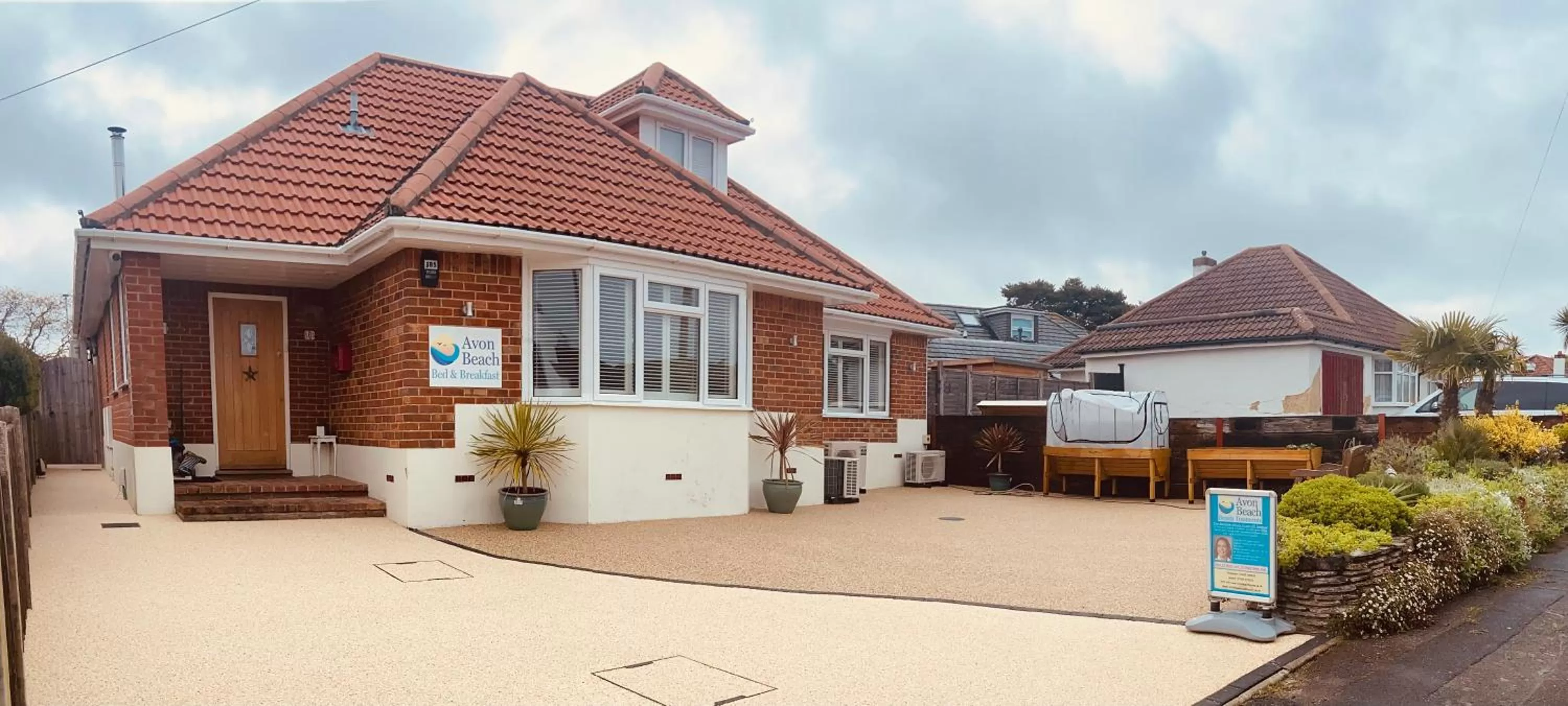 Property building in Avon Beach Bed & Breakfast