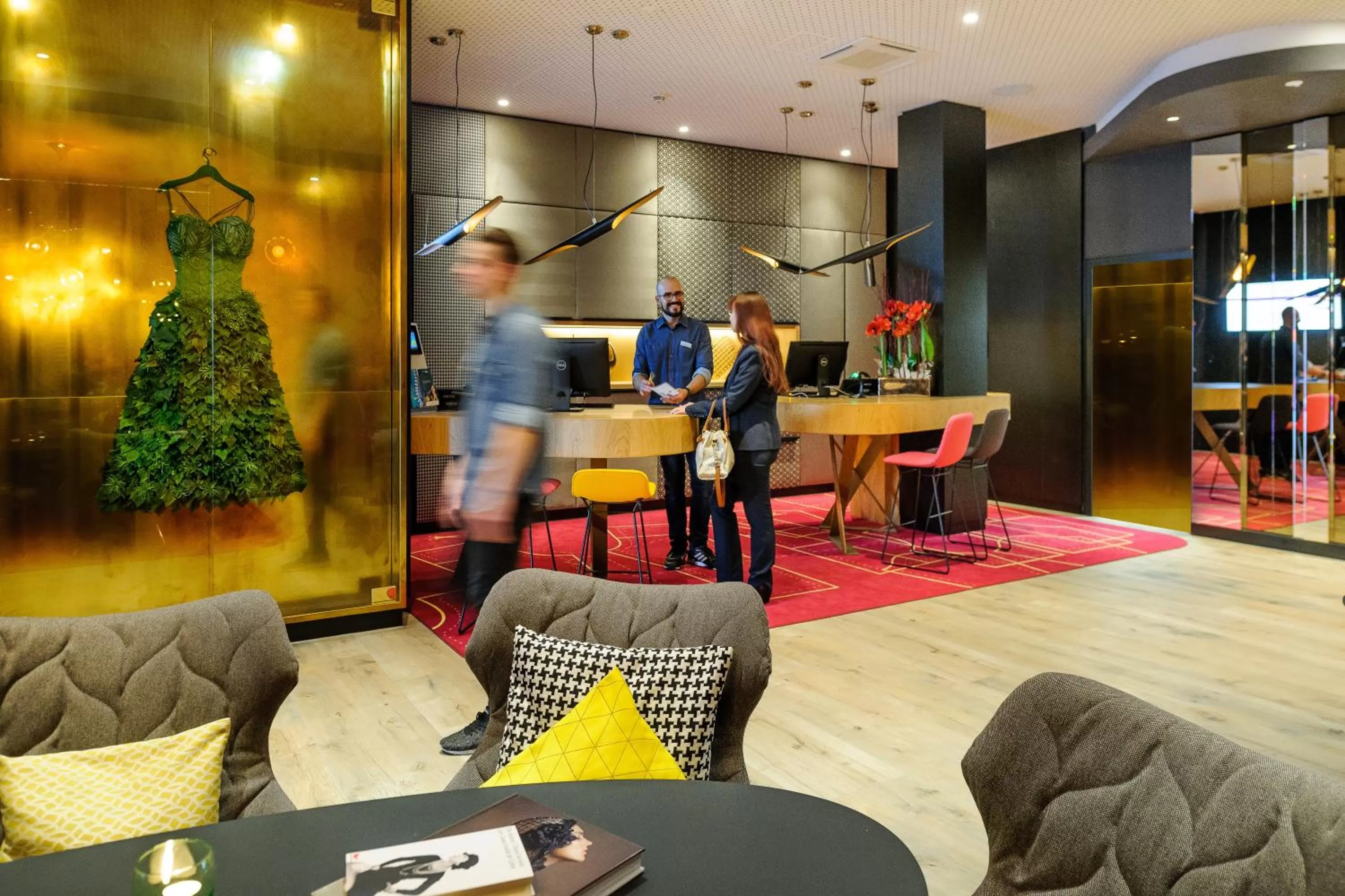 Lobby or reception in MERCURE Hotel Berlin Wittenbergplatz