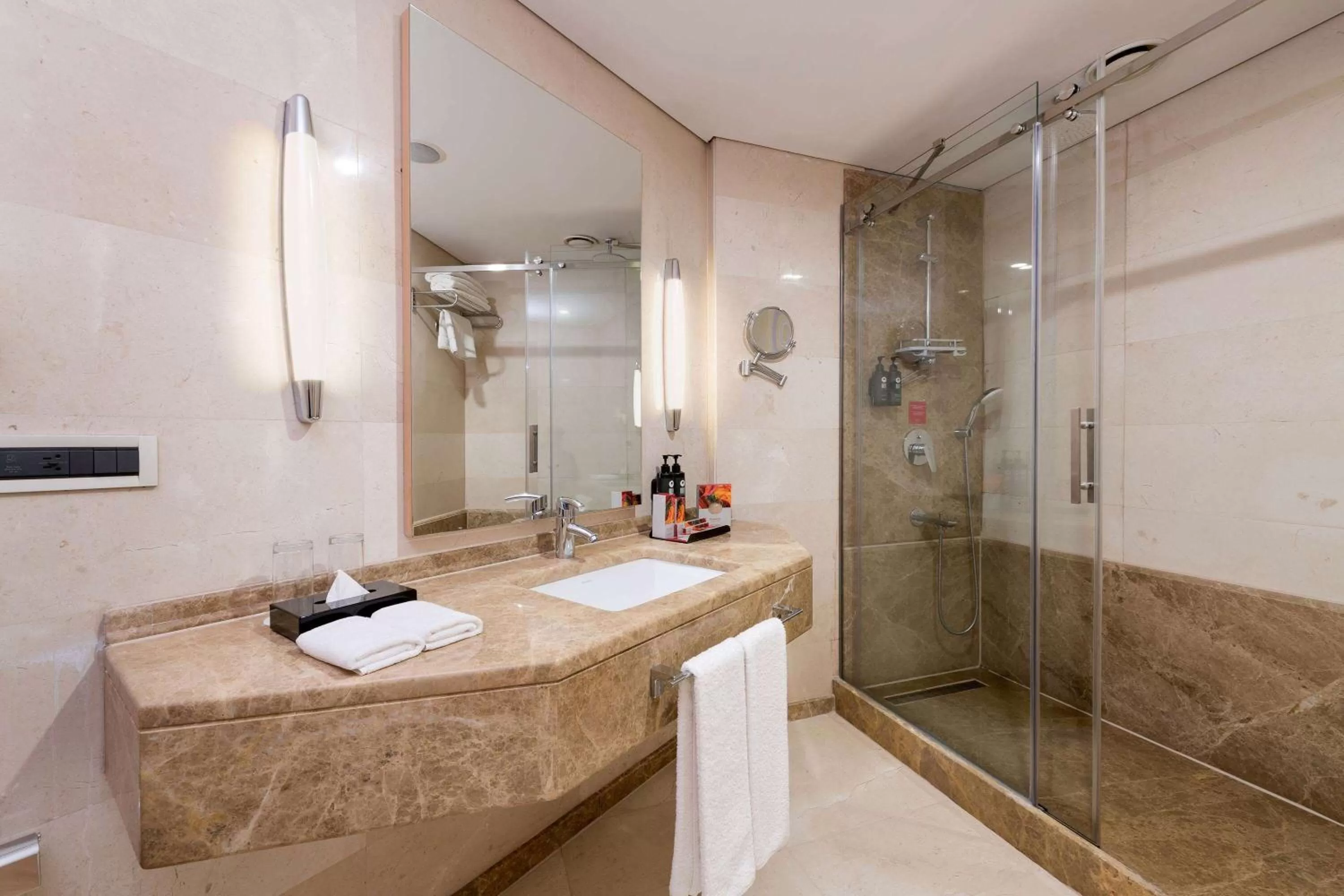 Bathroom in Ramada Plaza By Wyndham Istanbul City Center