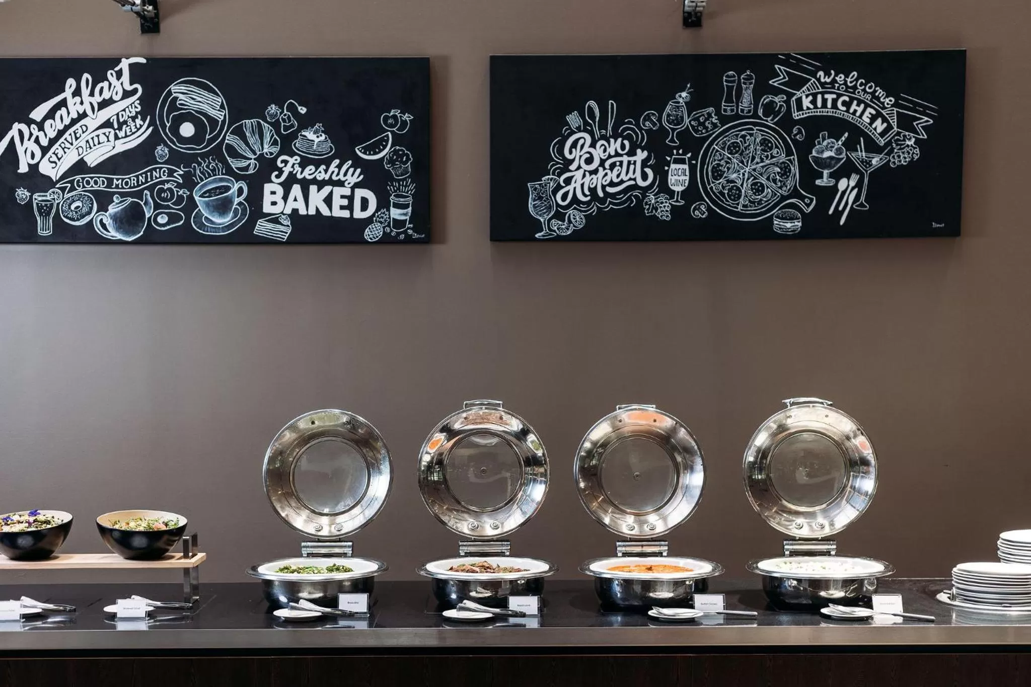 Buffet breakfast in Crowne Plaza Canberra by IHG