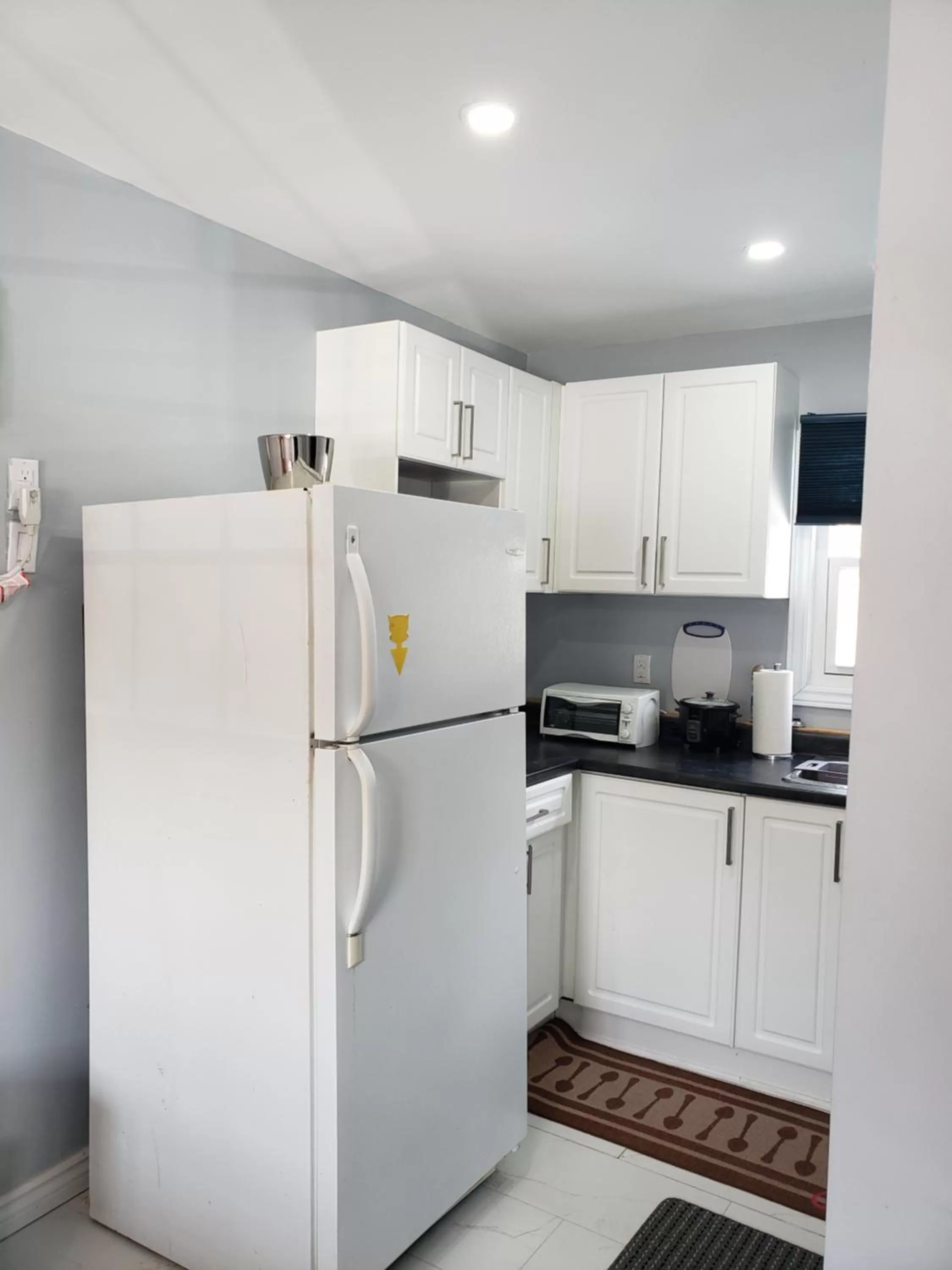 Lakeview Motel & Cottage