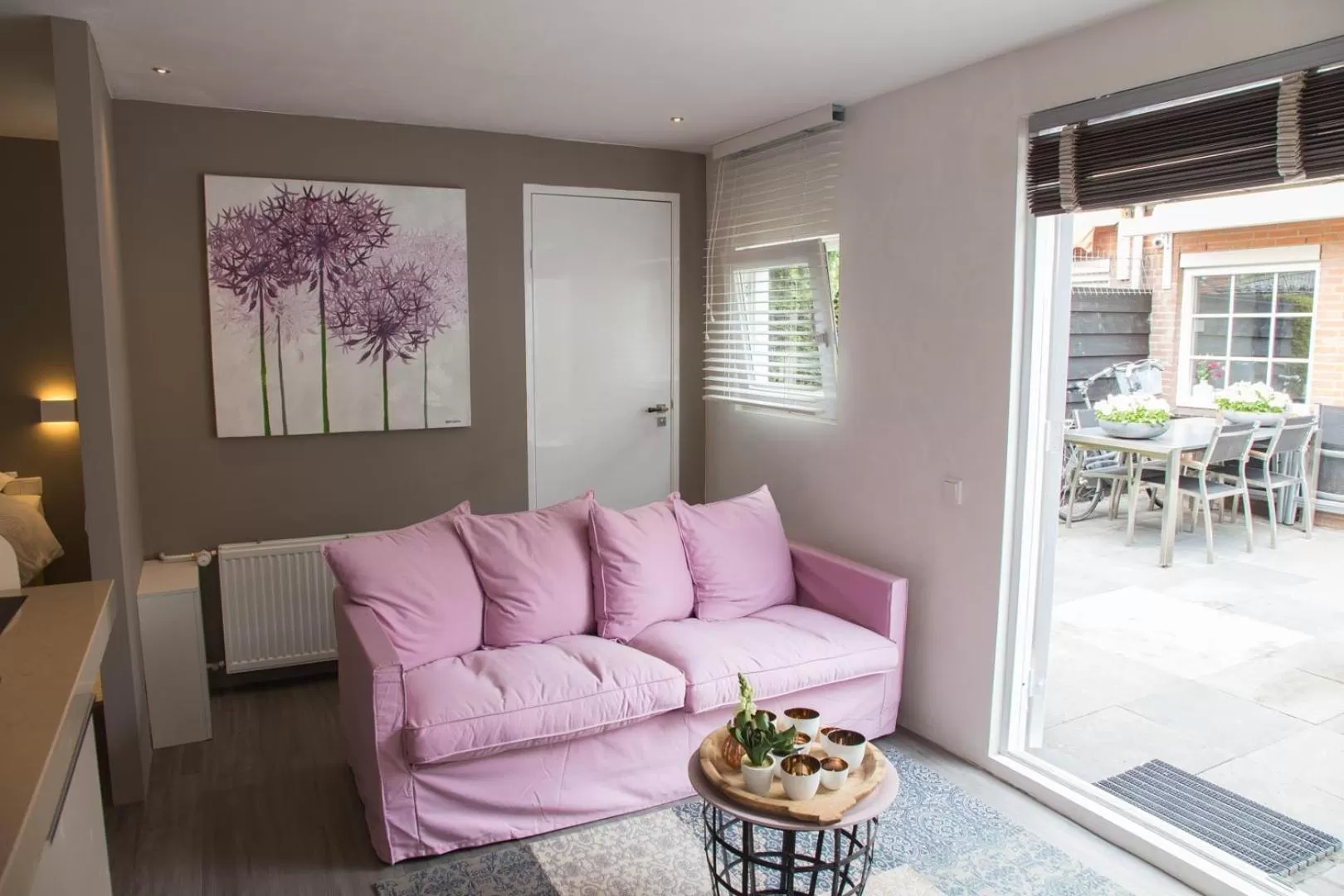 Seating area in B&B Bike Studio Amsterdam
