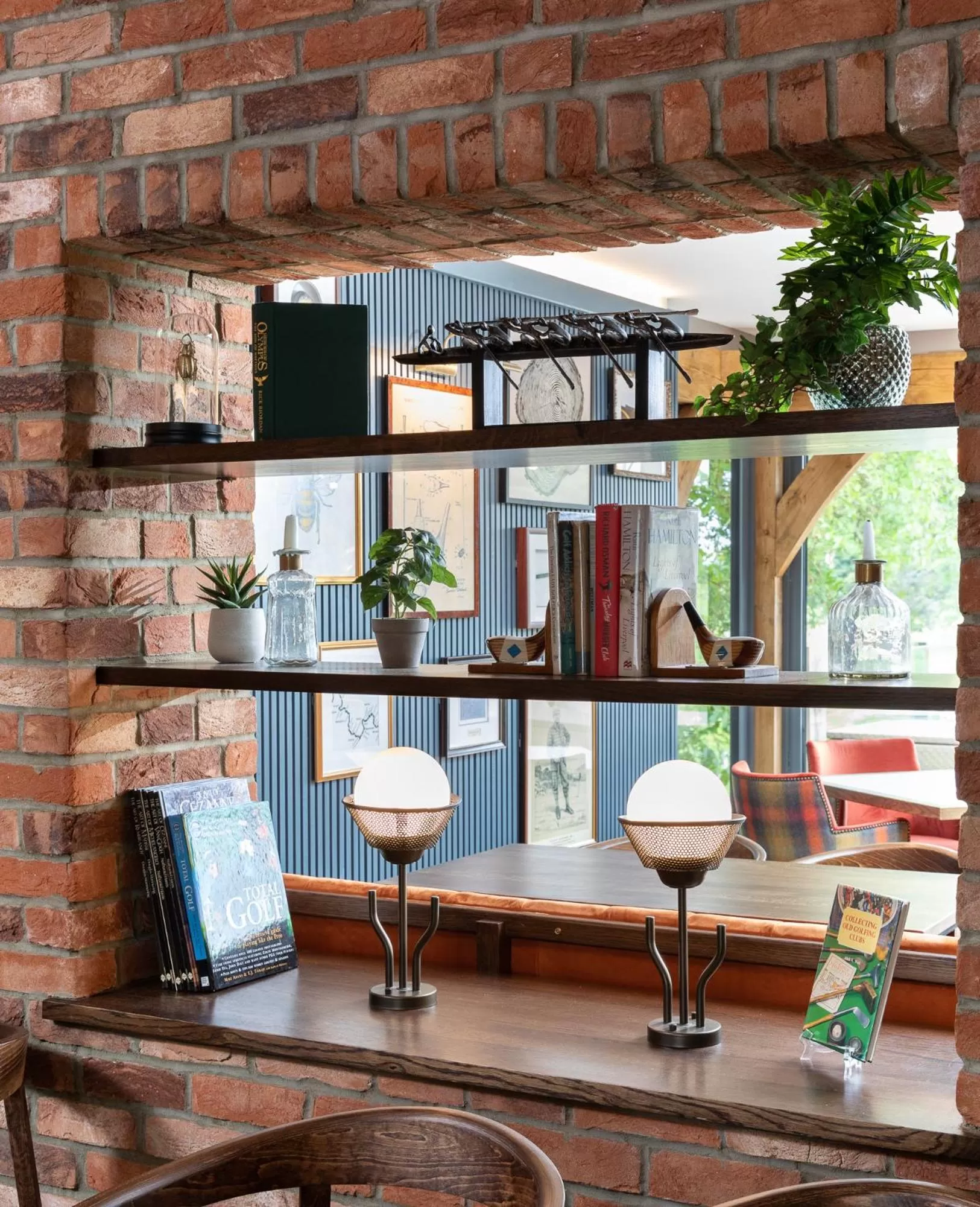 Restaurant/places to eat in The Springs Resort & Golf Club