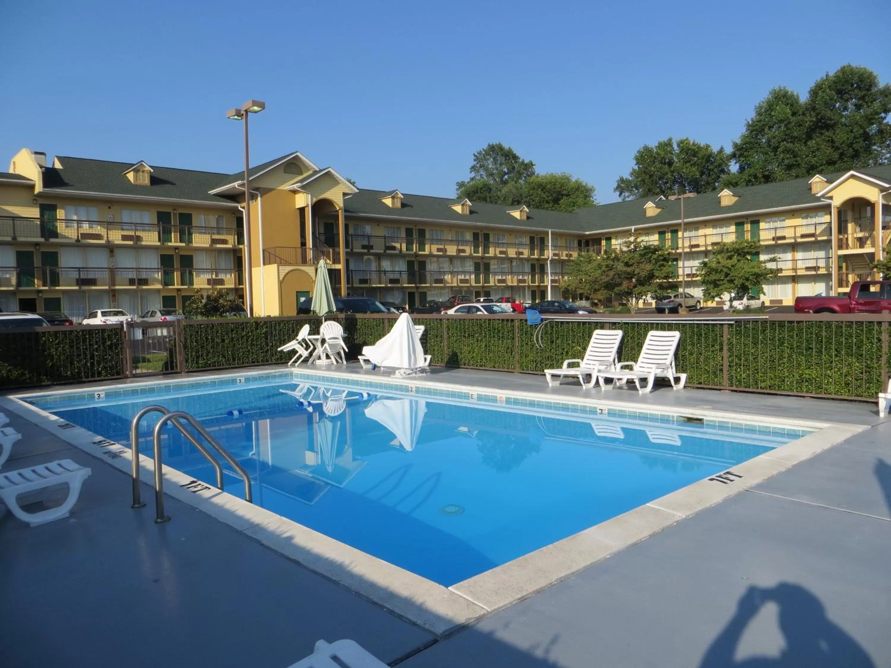 Swimming pool in Baymont by Wyndham Sevierville Pigeon Forge