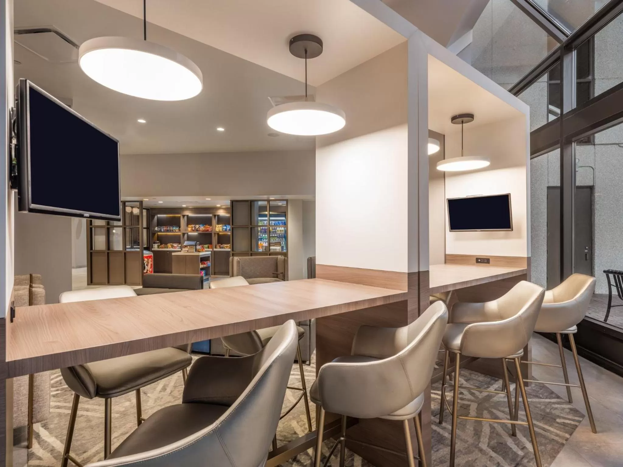 Property building in Crowne Plaza College Park - Washington DC by IHG