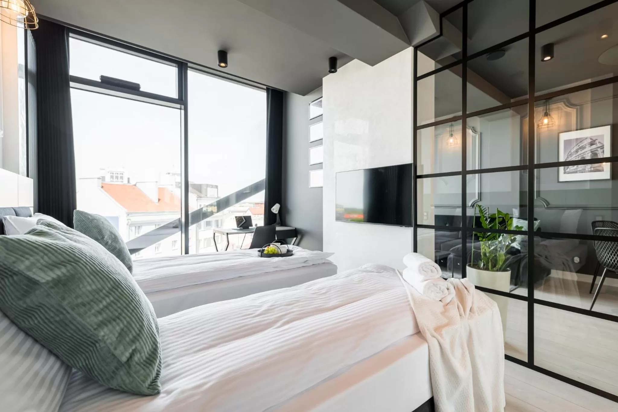 Communal lounge/ TV room, Bed in Q18 ApartHotel