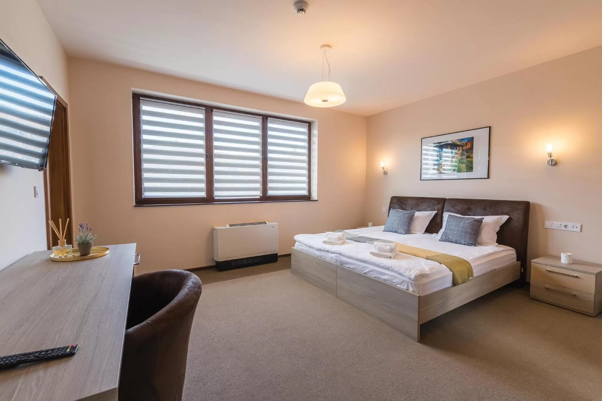 Photo of the whole room, Bed in Pensiunea Select Central