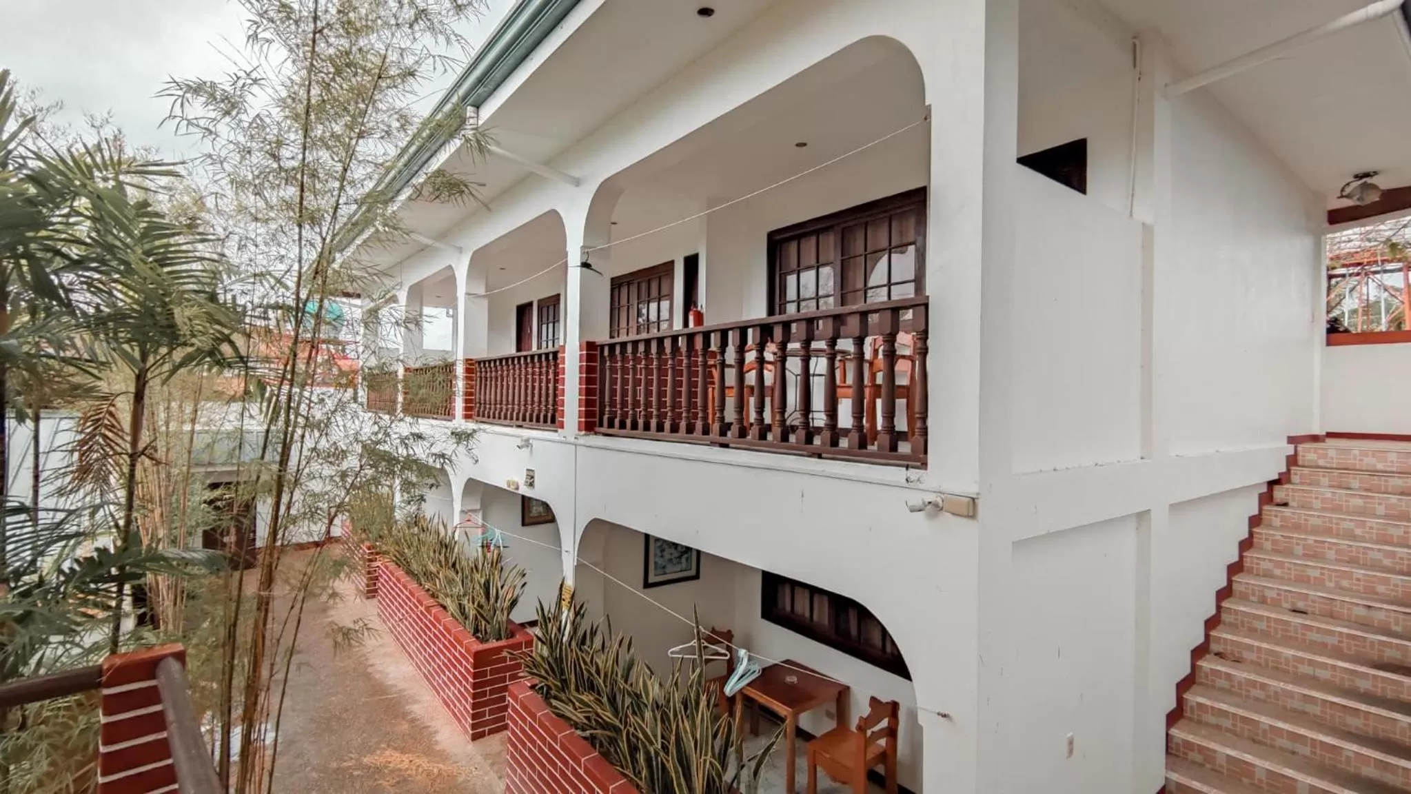 Inner courtyard view in Marina Village
