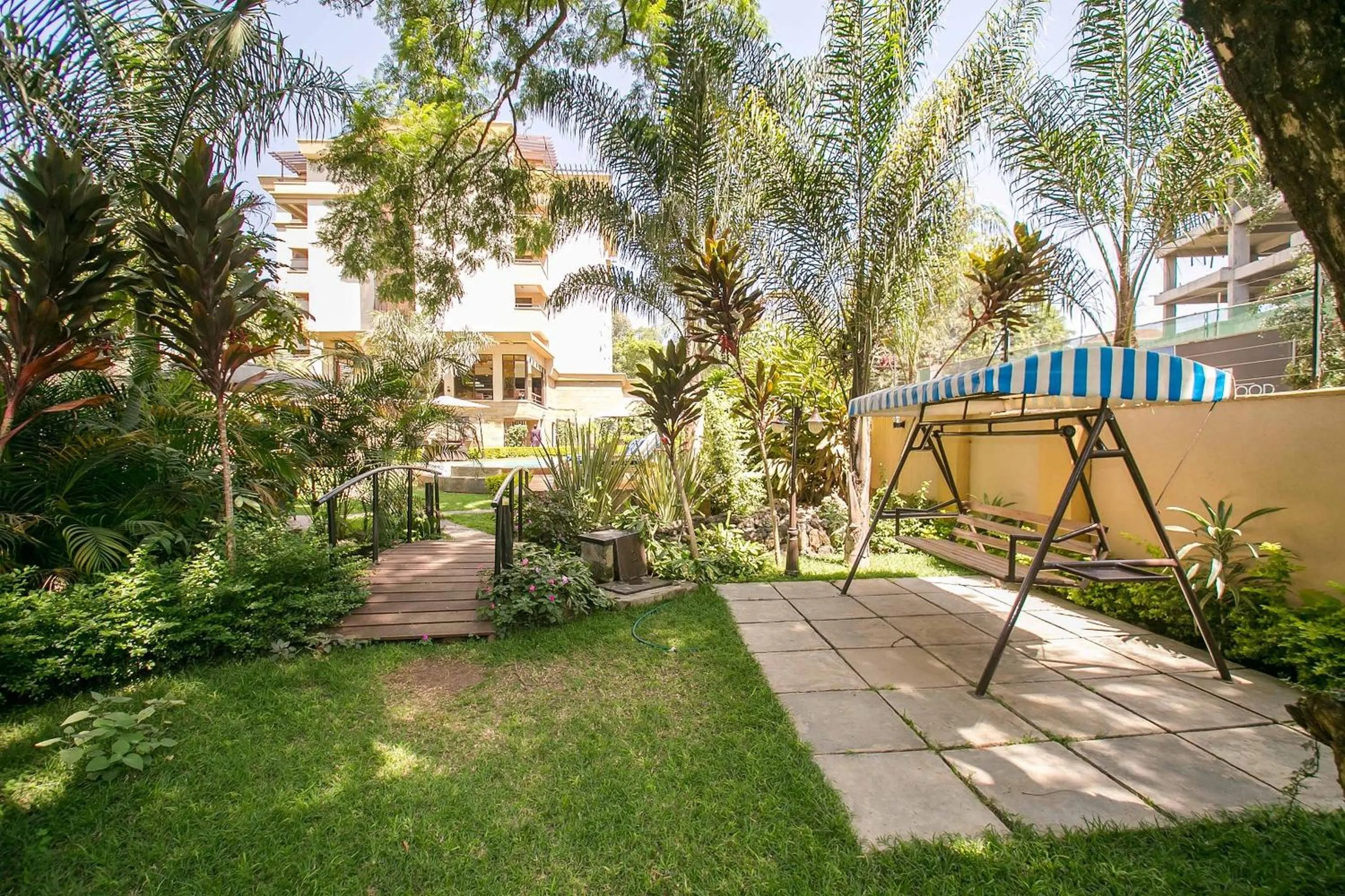 Patio in Waridi Paradise Hotel and Suites