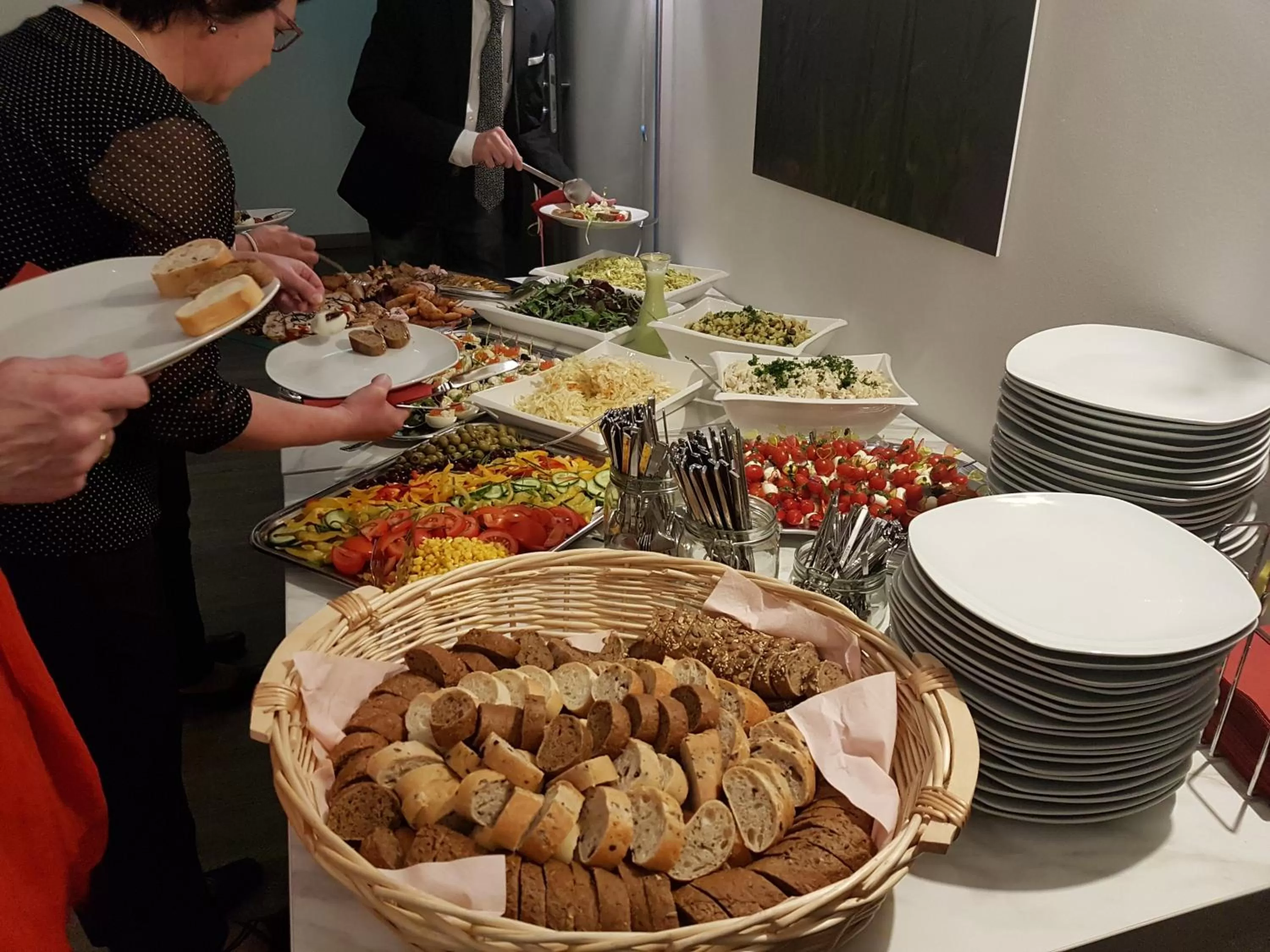 Meals in Ruhr Inn Hotel