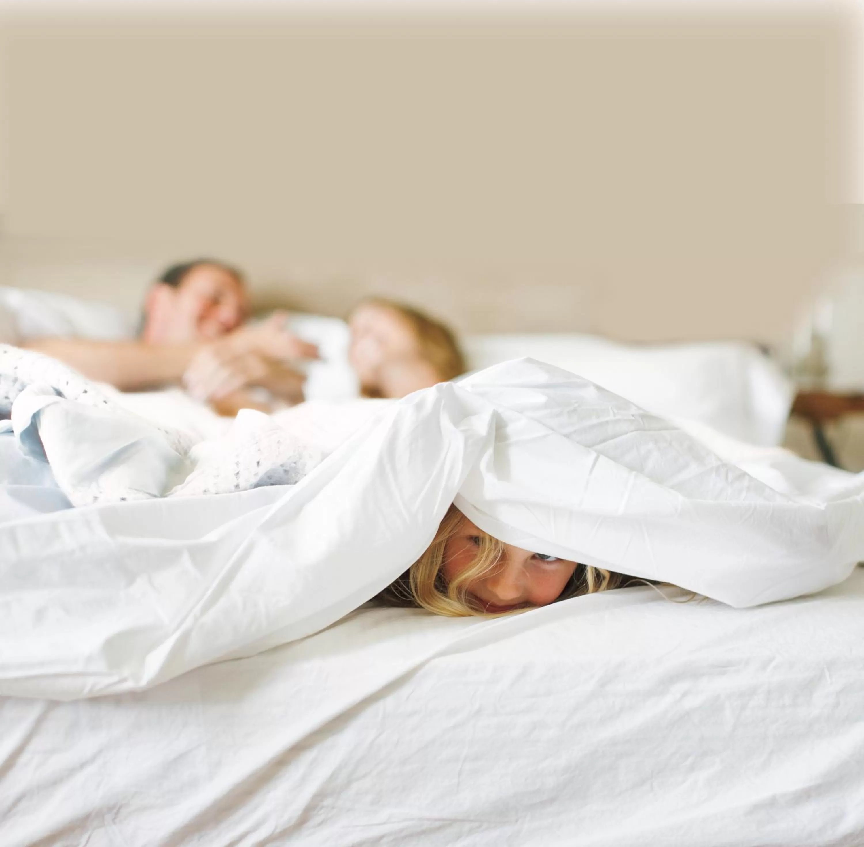 Family, Bed in Country Inn & Suites by Radisson, Macon West, GA