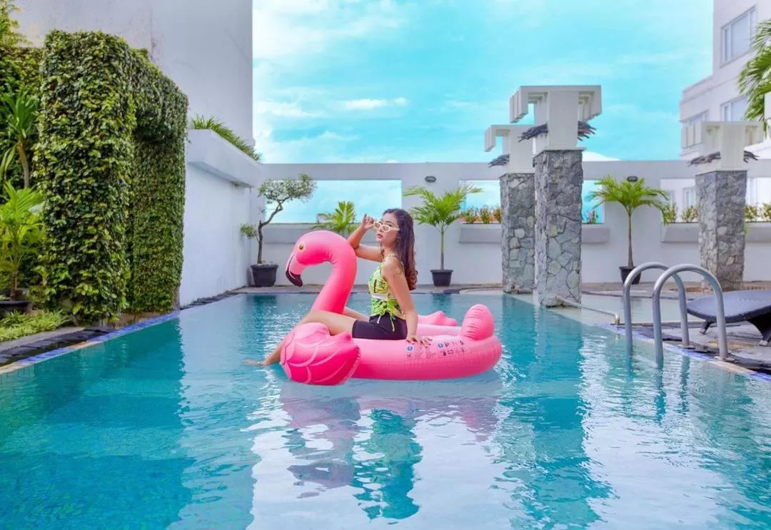 Swimming pool in Malyabhara Hotel