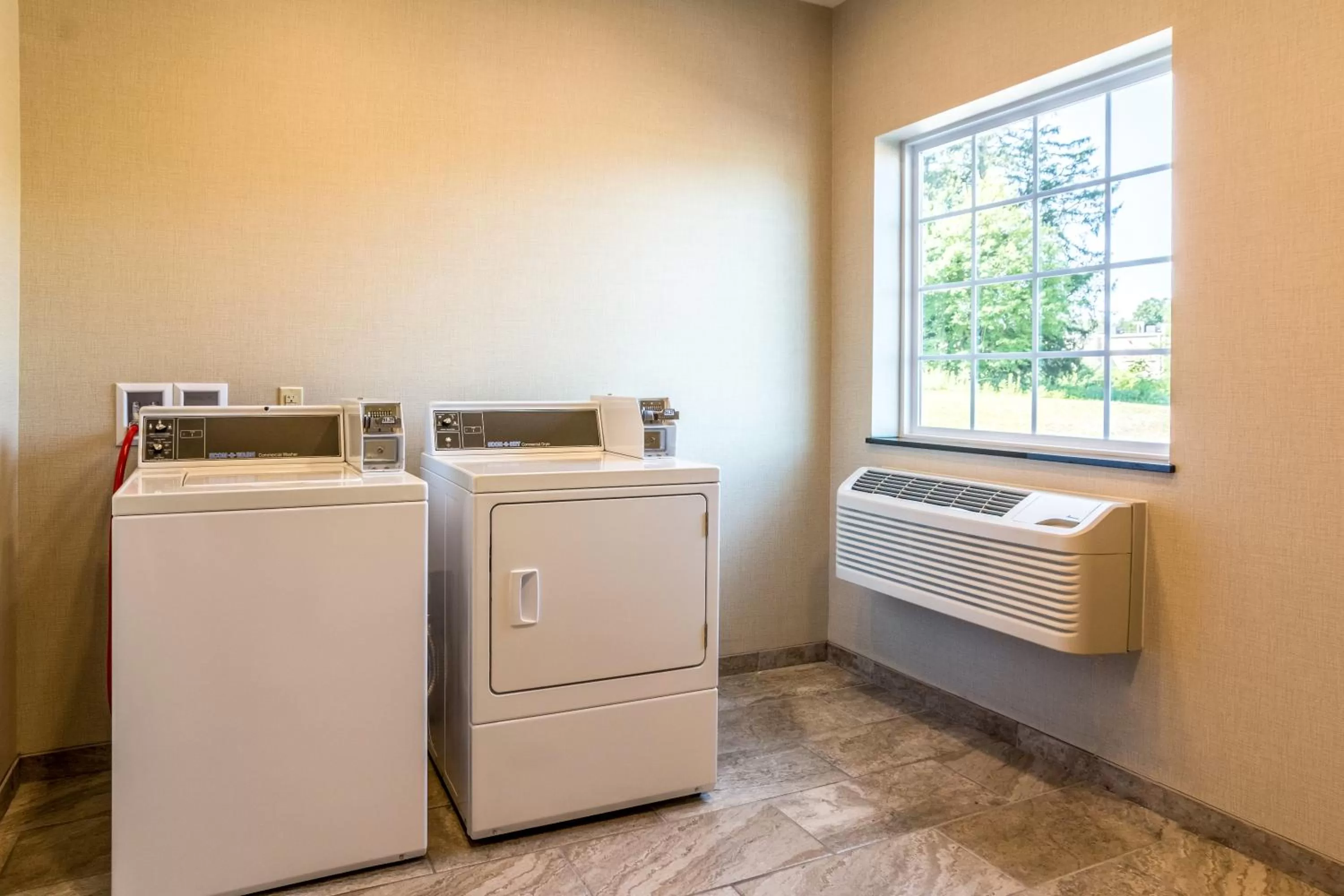 laundry in Cobblestone Hotel & Suites - Greenville