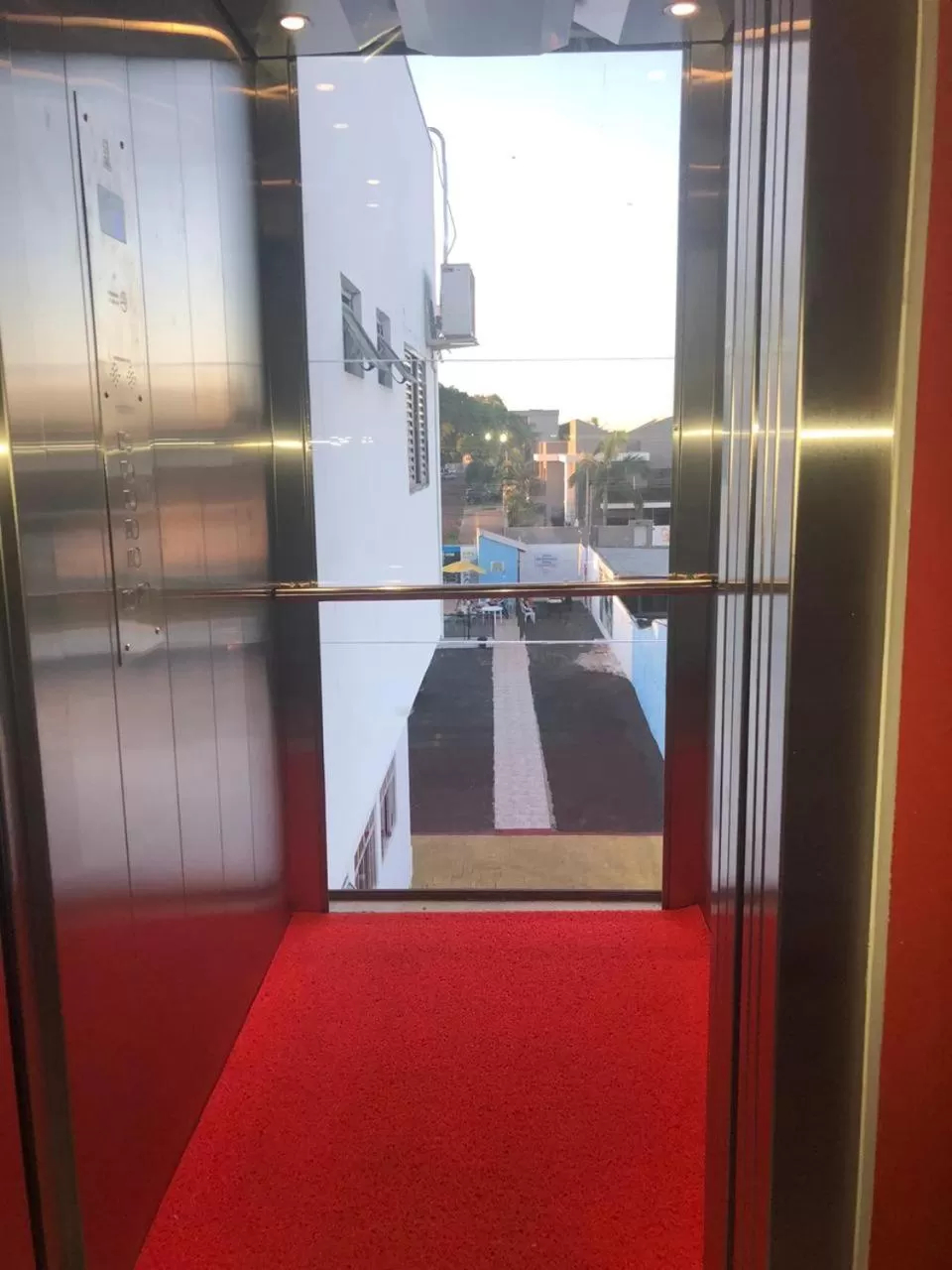 elevator, Pool View in Visk Palace Hotel e Restaurante