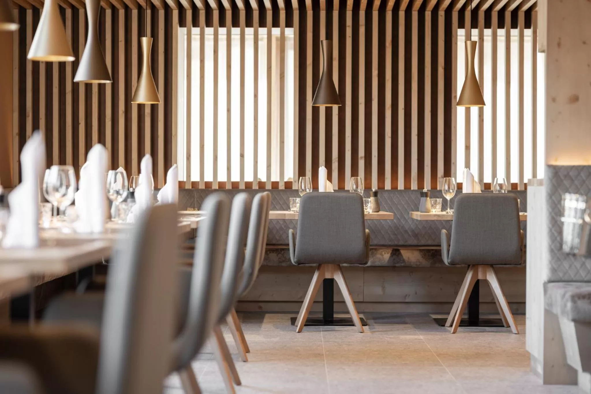 Restaurant/Places to Eat in Hotel Kristall