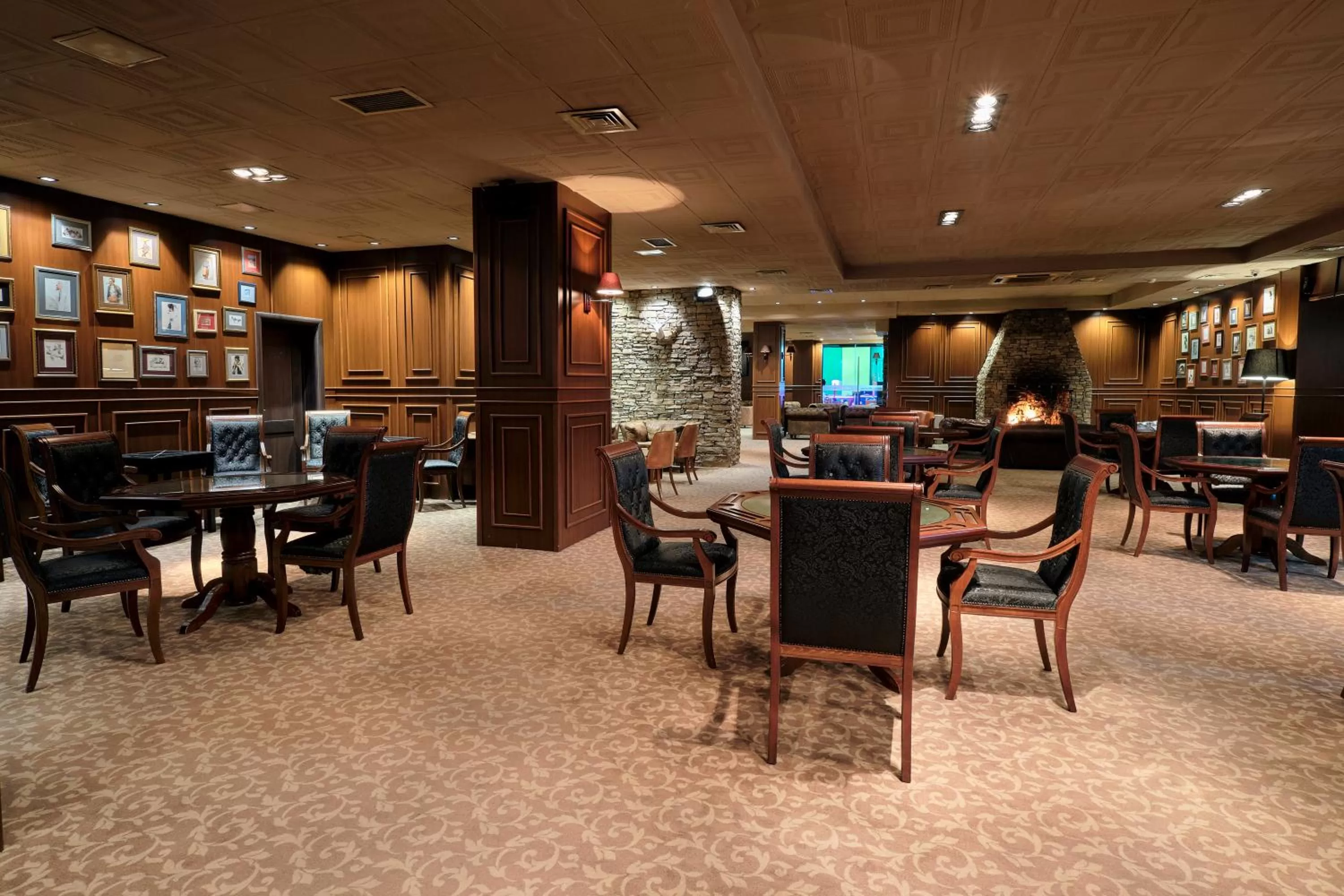 Lounge or bar in Grand Hotel Bansko - Fitness & SPA
