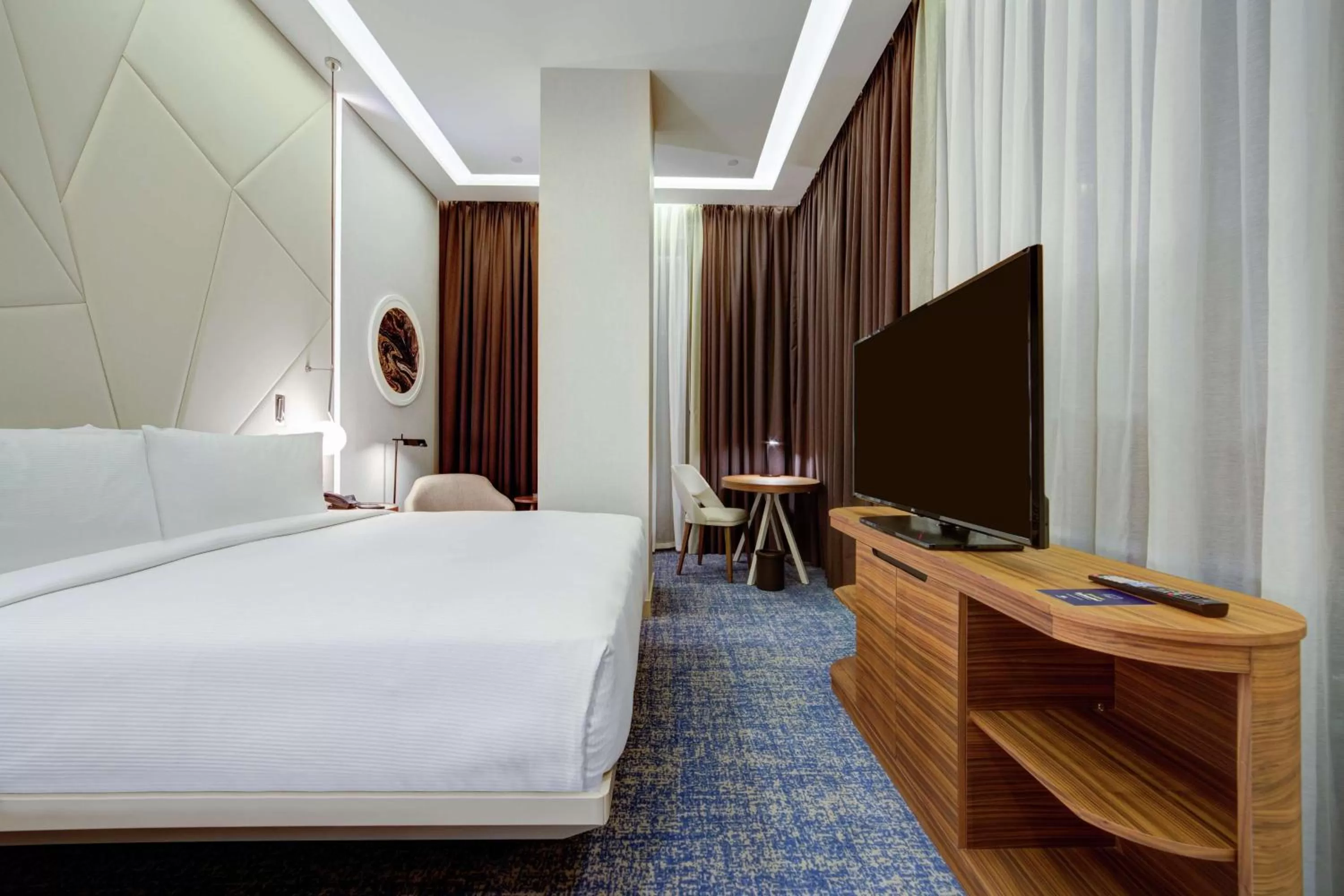 Bedroom, Bed in DoubleTree by Hilton Adana