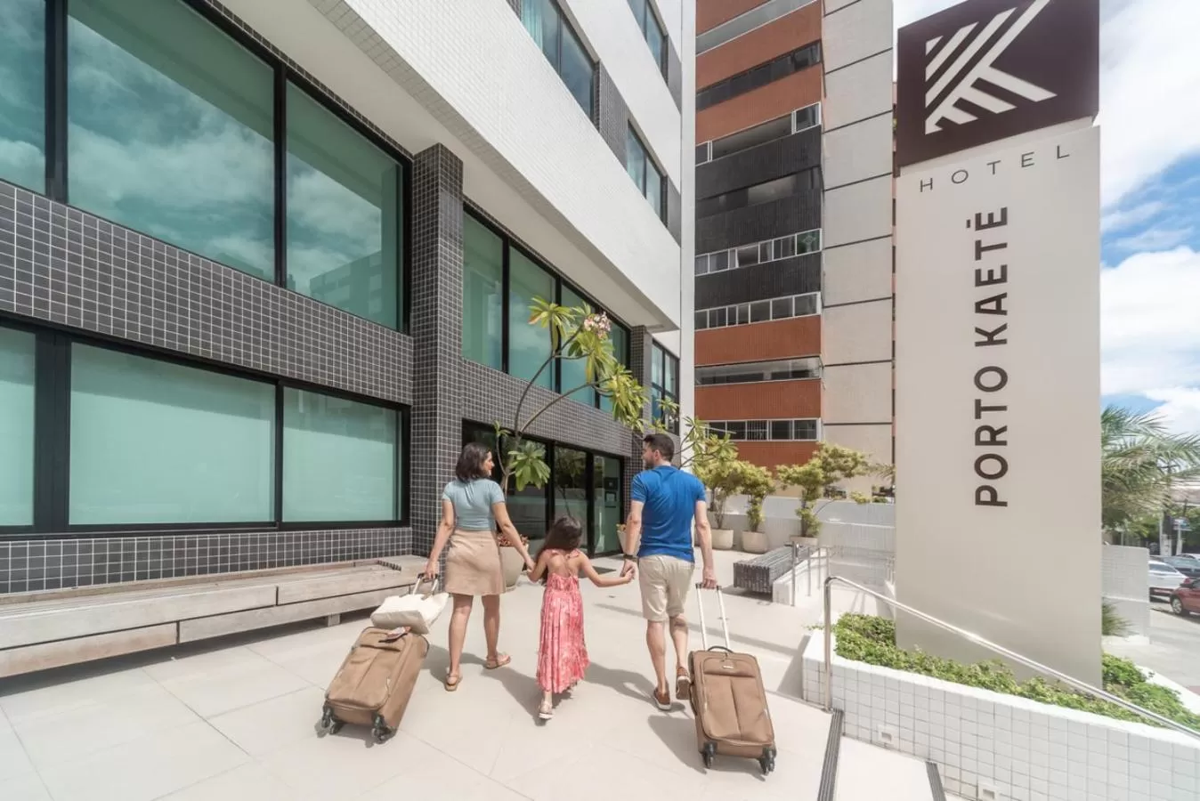 Facade/entrance in Porto Kaeté Hotel