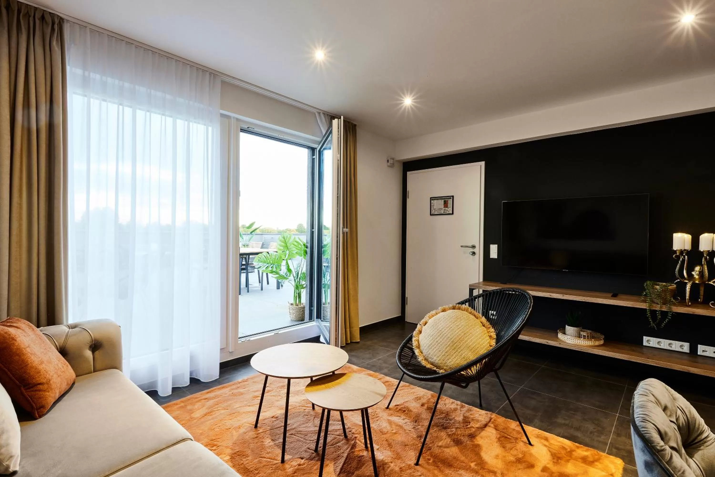 TV and multimedia in MARRAM Suitehotel