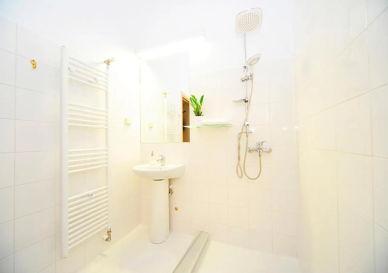 Shower in Live in Athens, PSYRRI Central Apartments