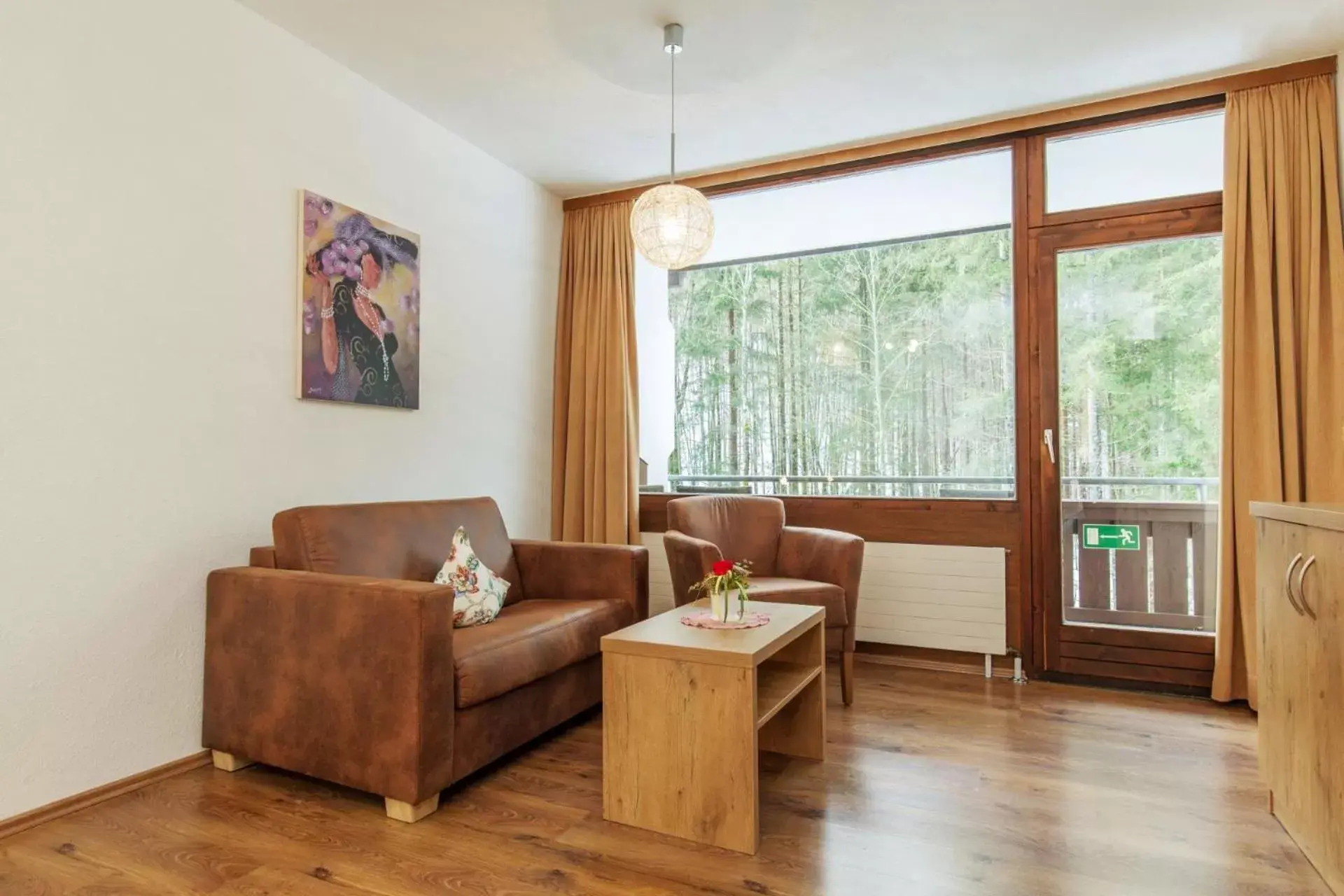 Classic Quadruple Room in Appartementhaus Dachsteinblick Classic Quadruple Room in Appartementhaus Dachsteinblick