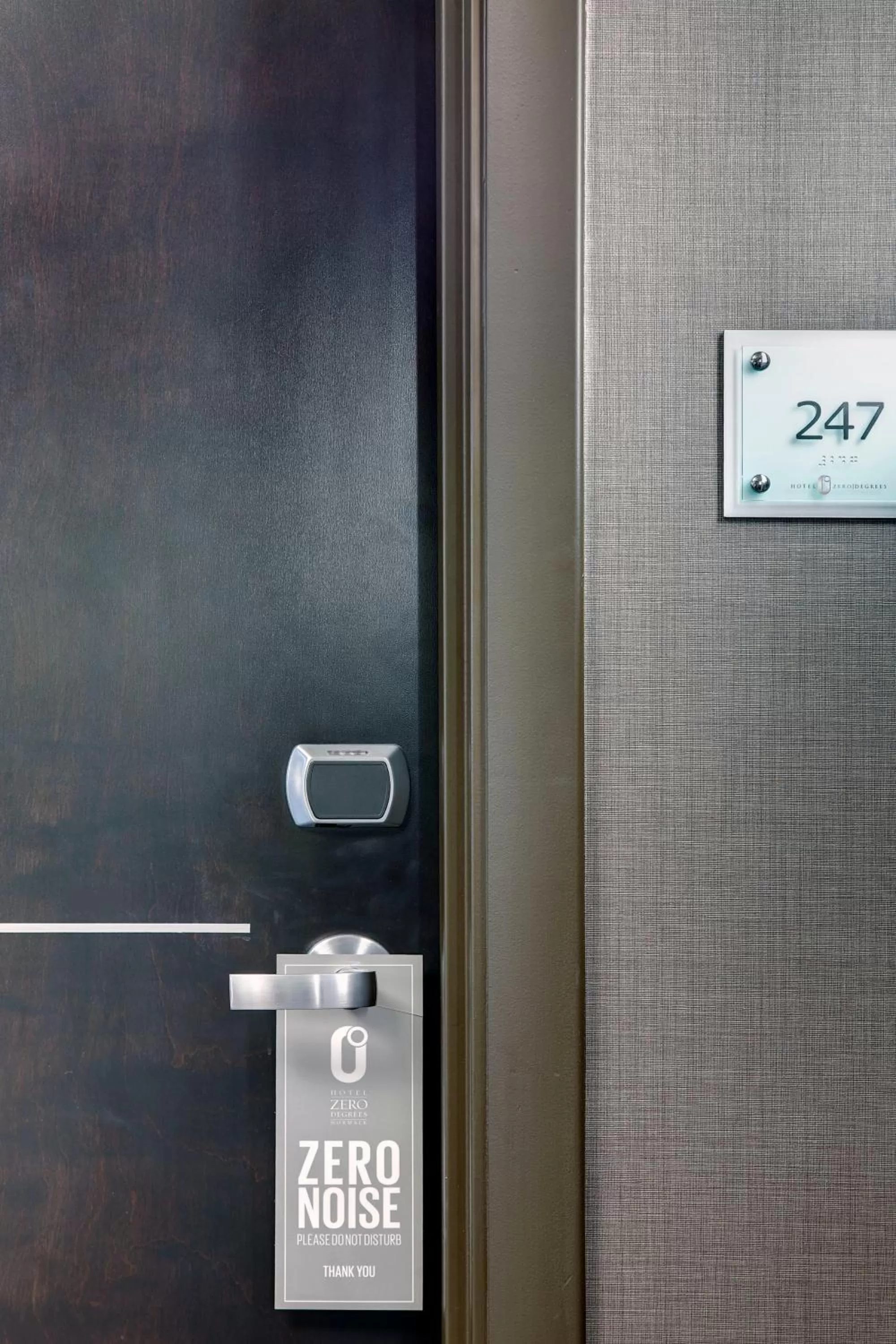 Classic Queen Room in The Watershed Norwalk