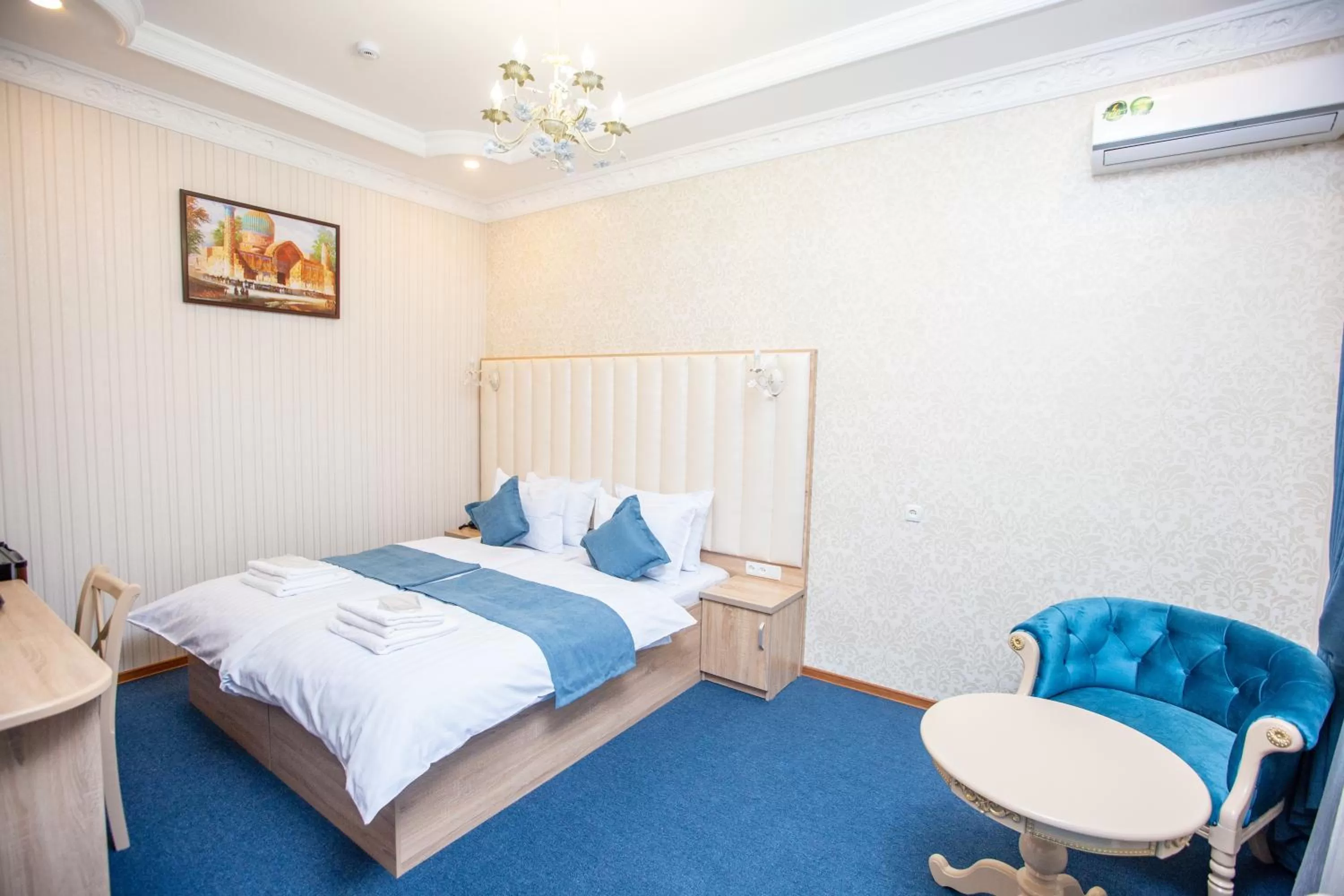 Bed in Mirzo Boutique Hotel